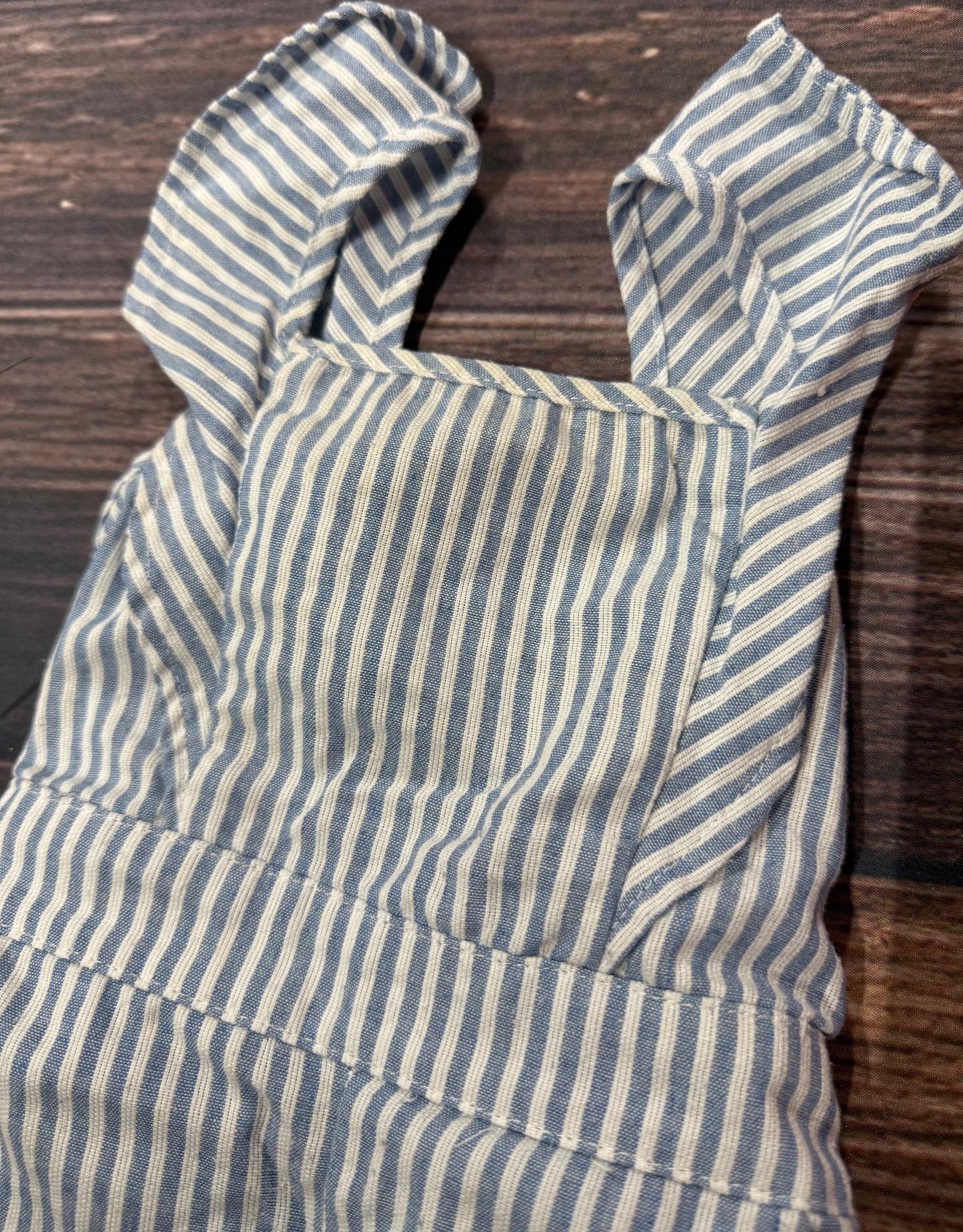 Pink Lily 2T romper..super faint staining