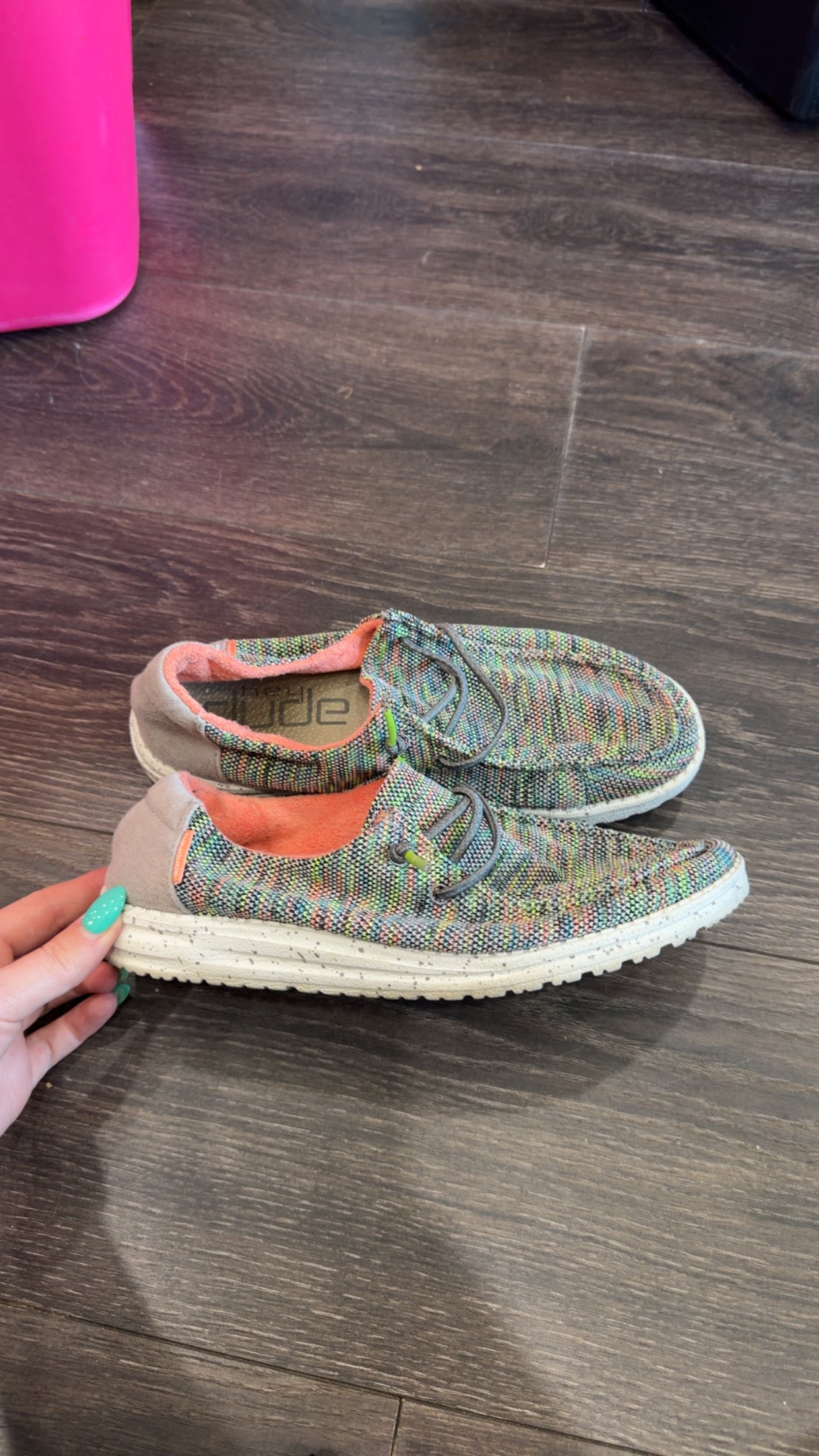 Hey Dudes Size 8