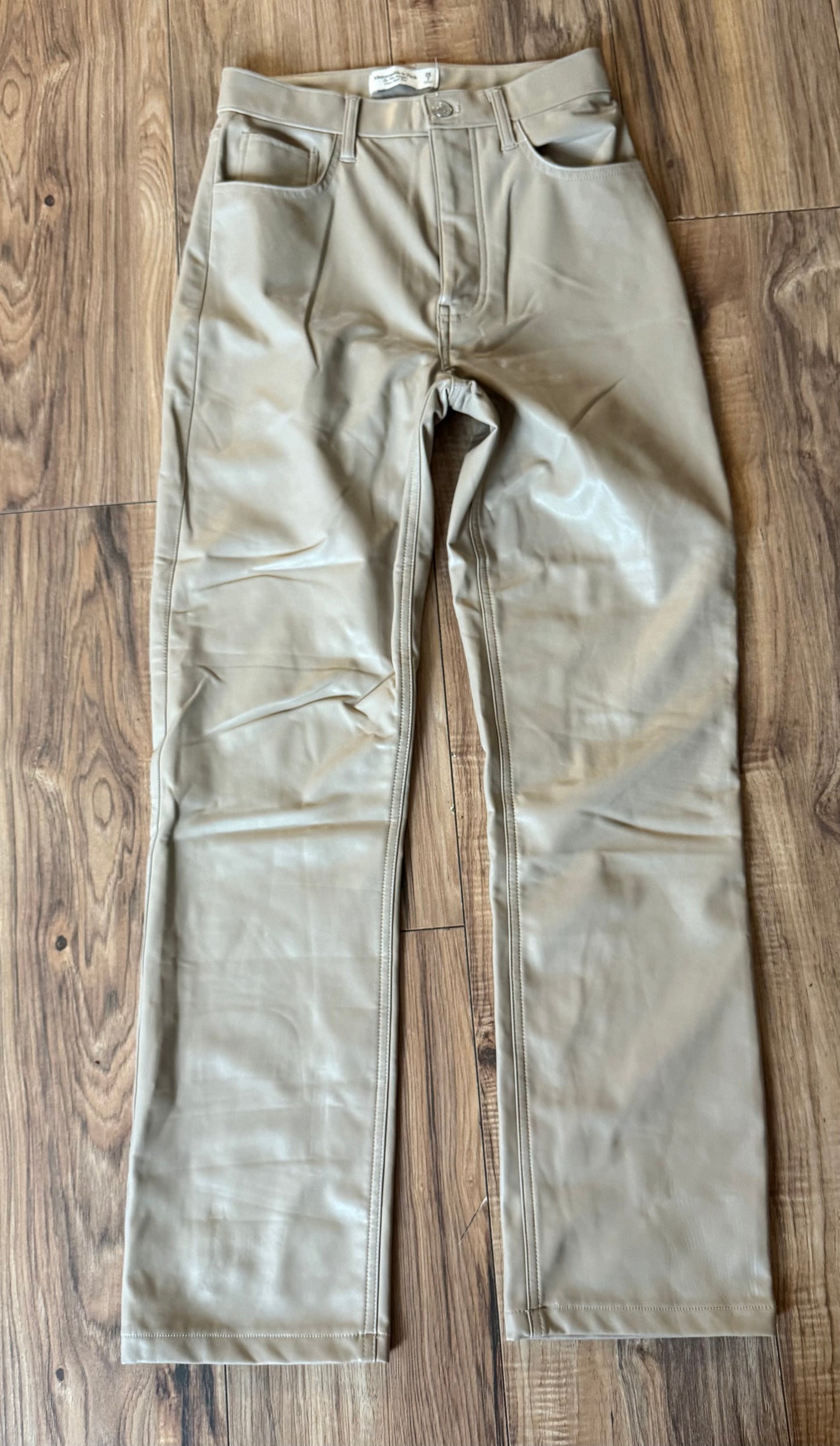 Abercrombie & Fitch 26/2