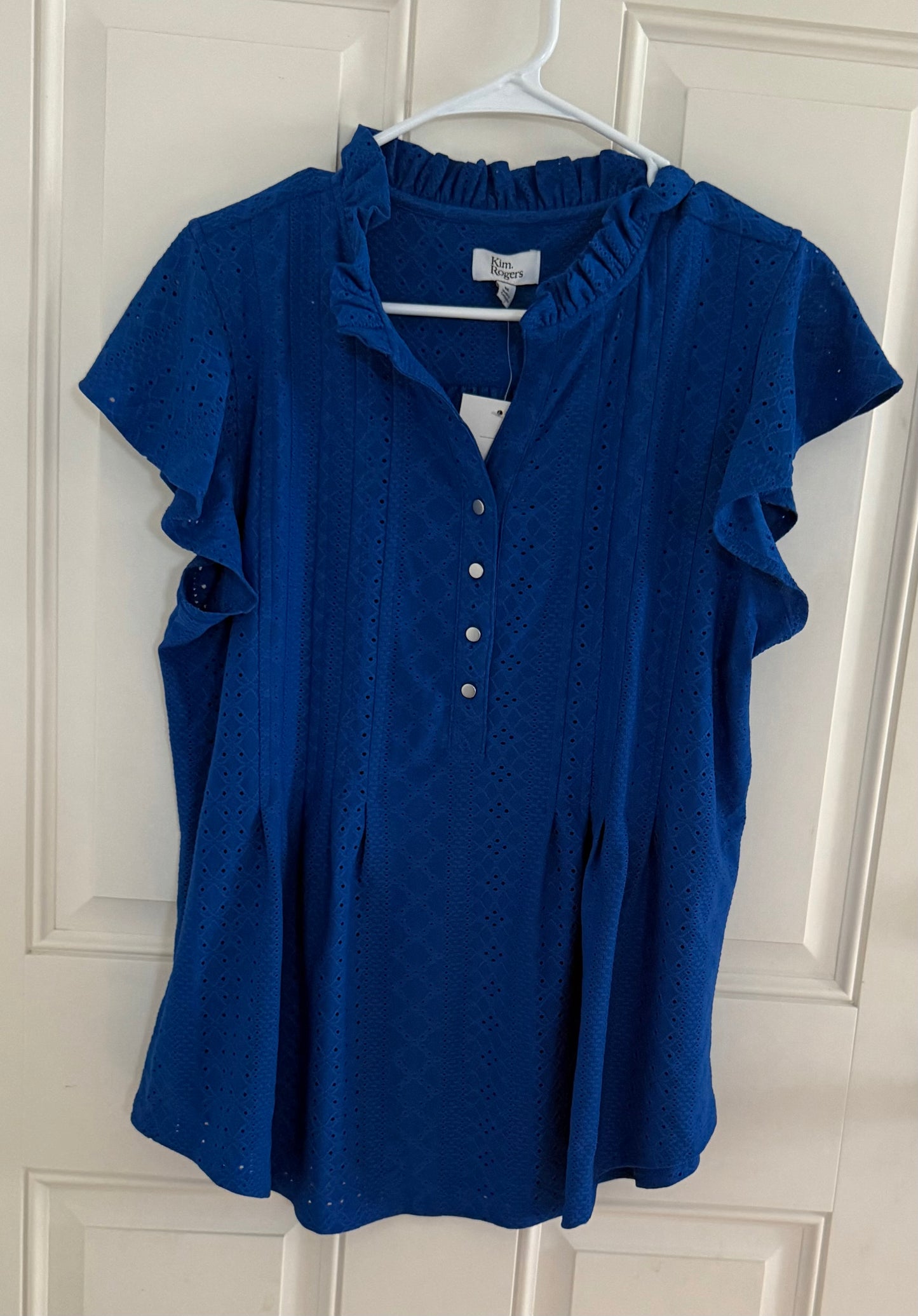 NWT Kim Roger’s medium..$47 new