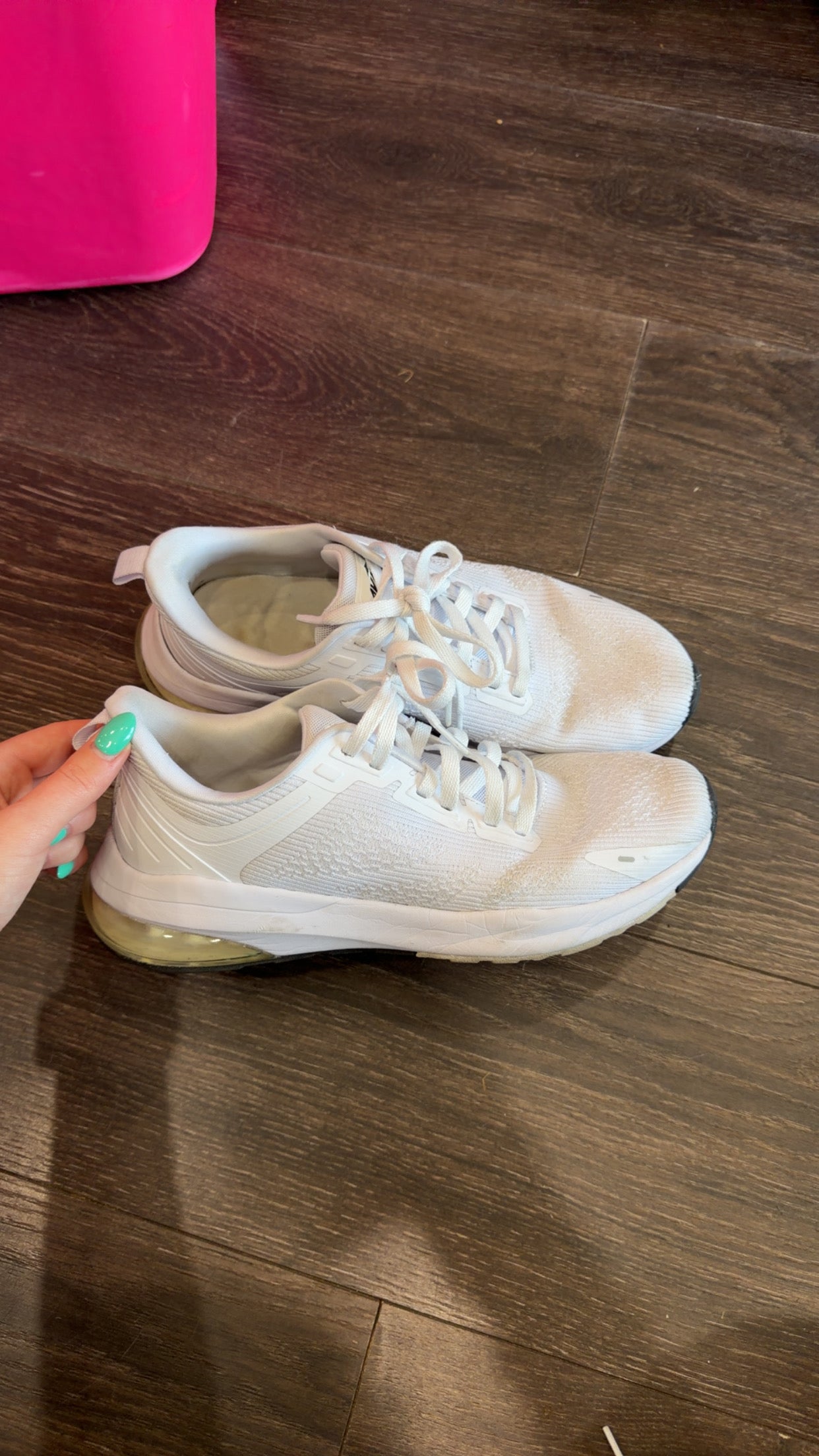 Avia Size 10