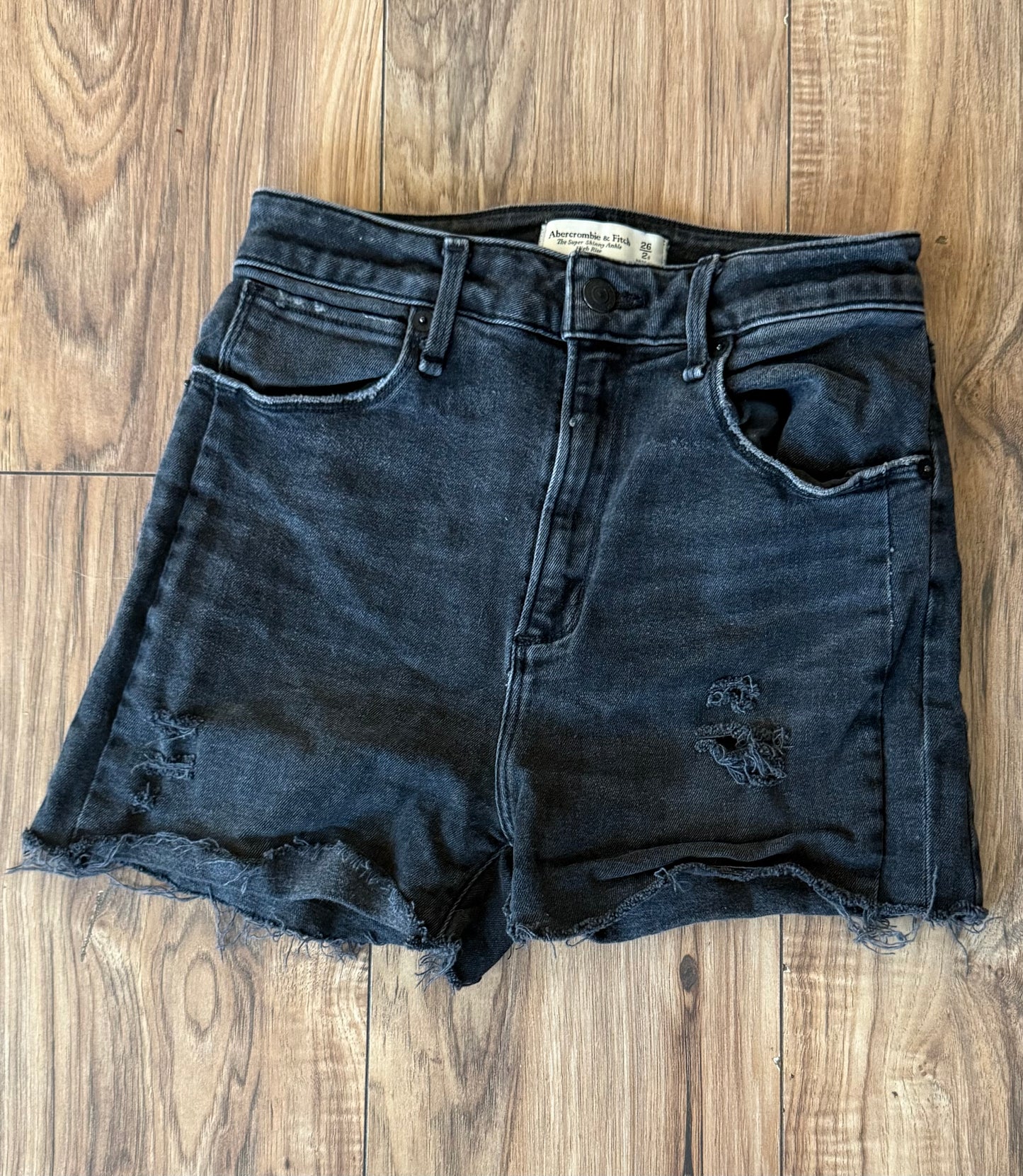 Abercrombie & Fitch 26/2s