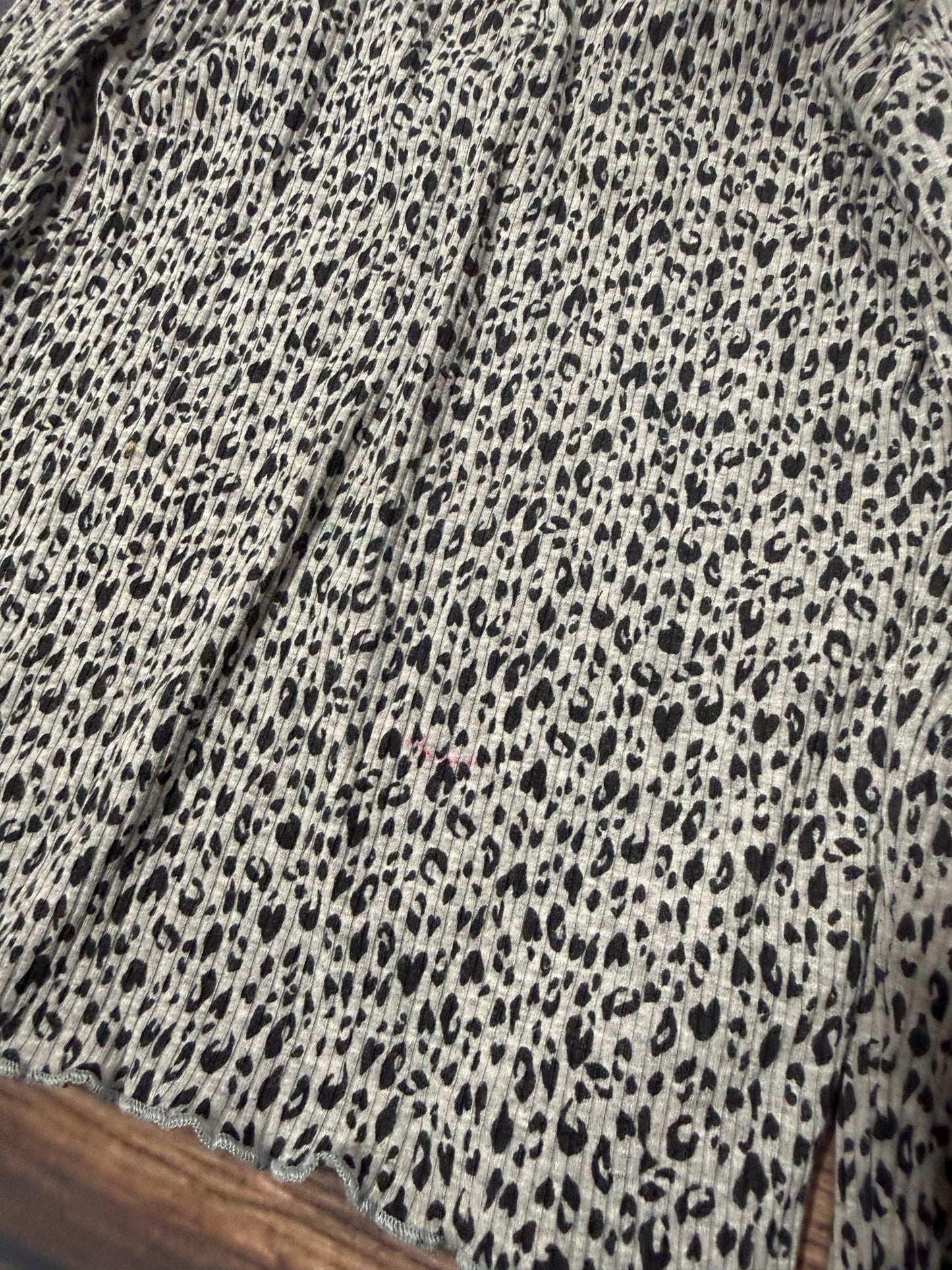 Old Navy 10-12..small spot