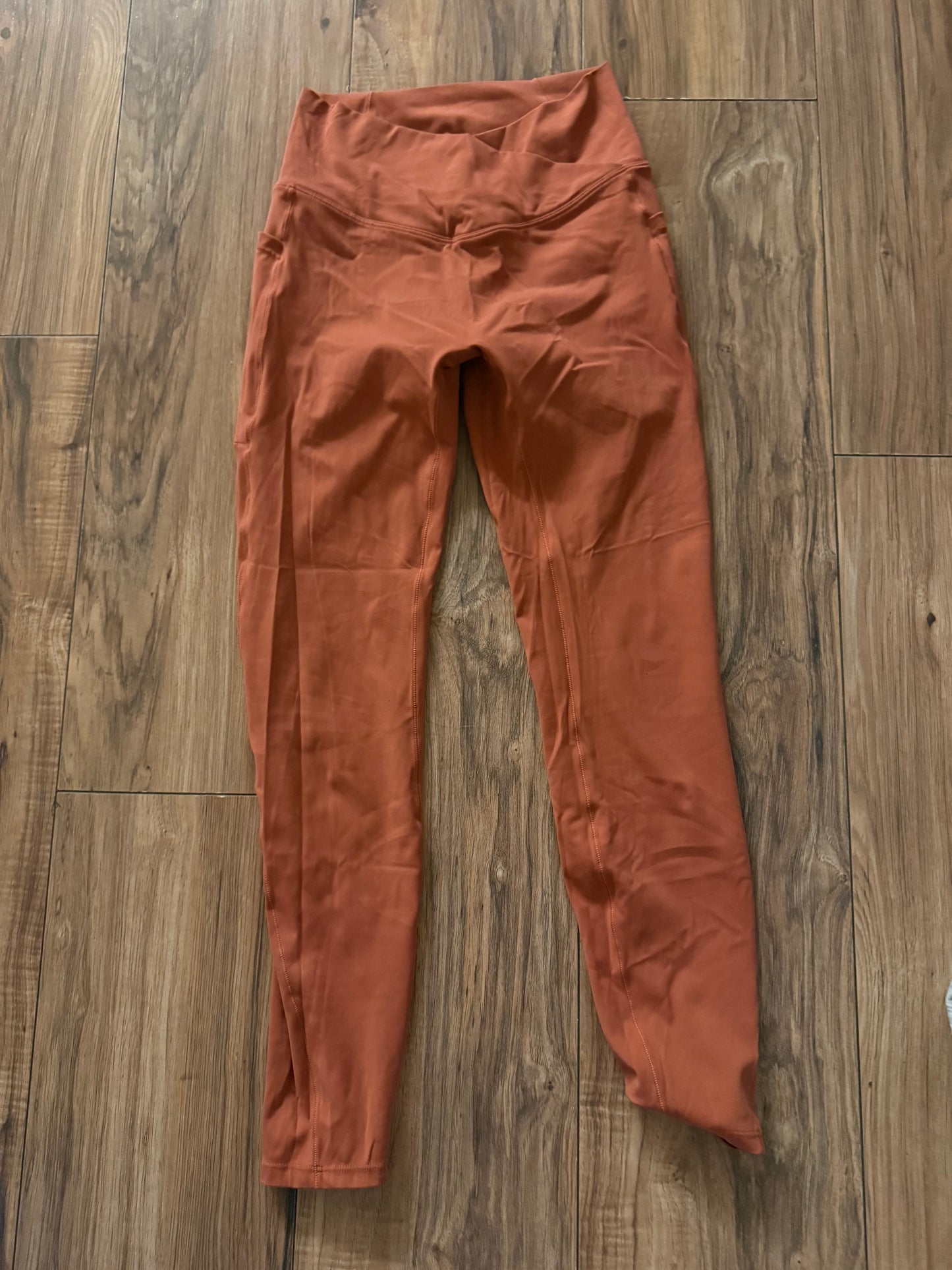 XS