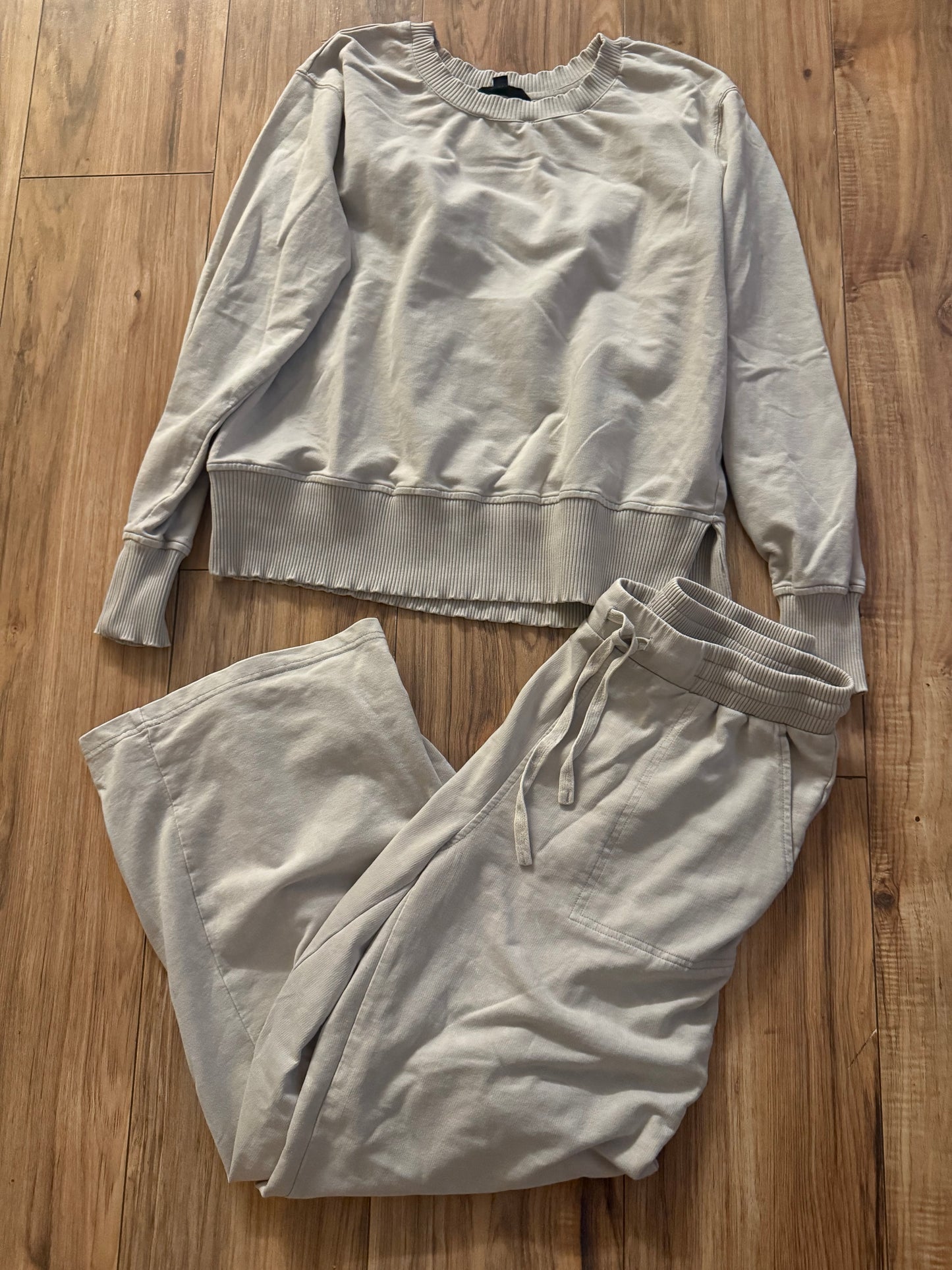 Jane & Delancey small