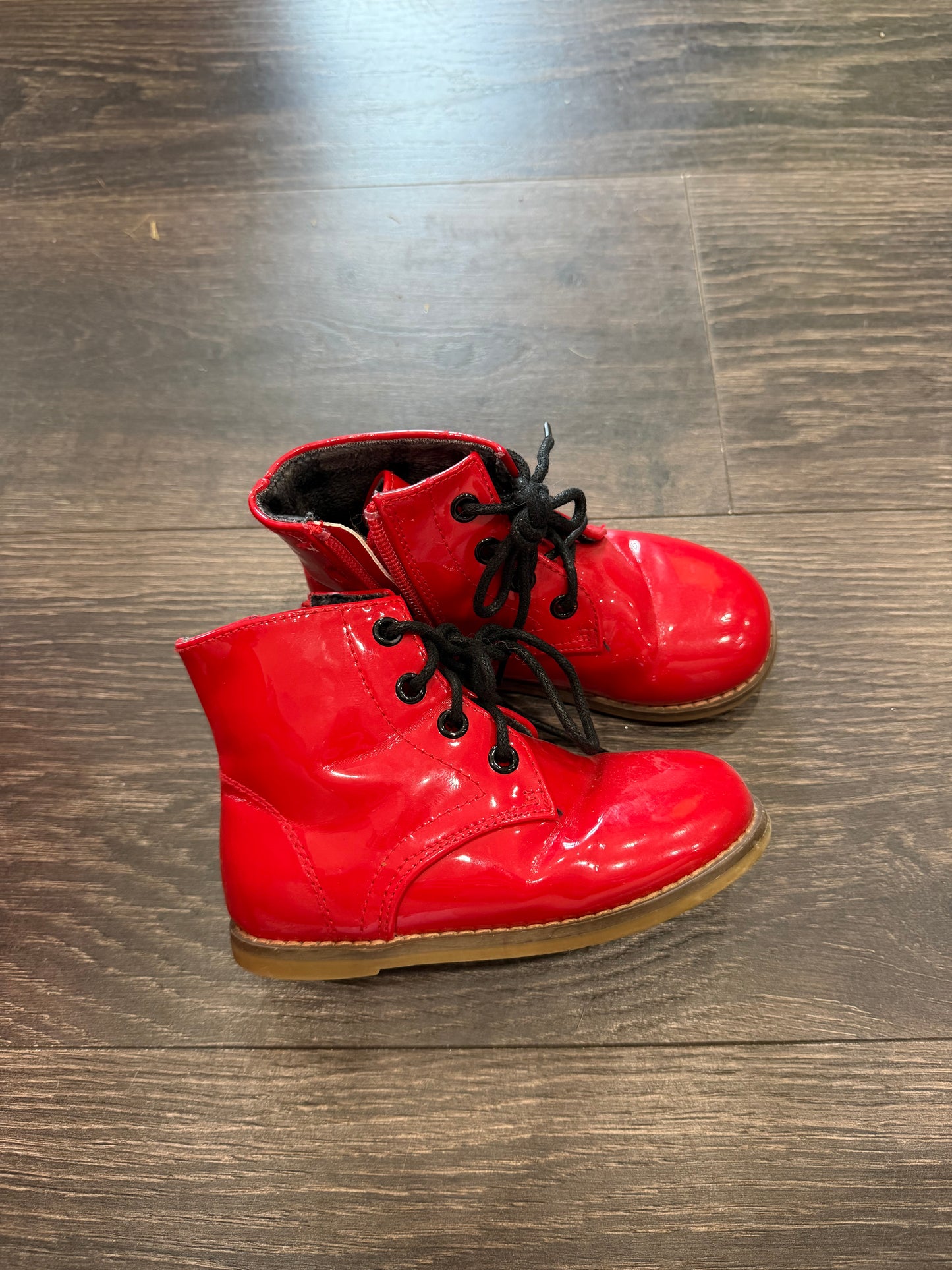 Oak & Lee Co. size 7