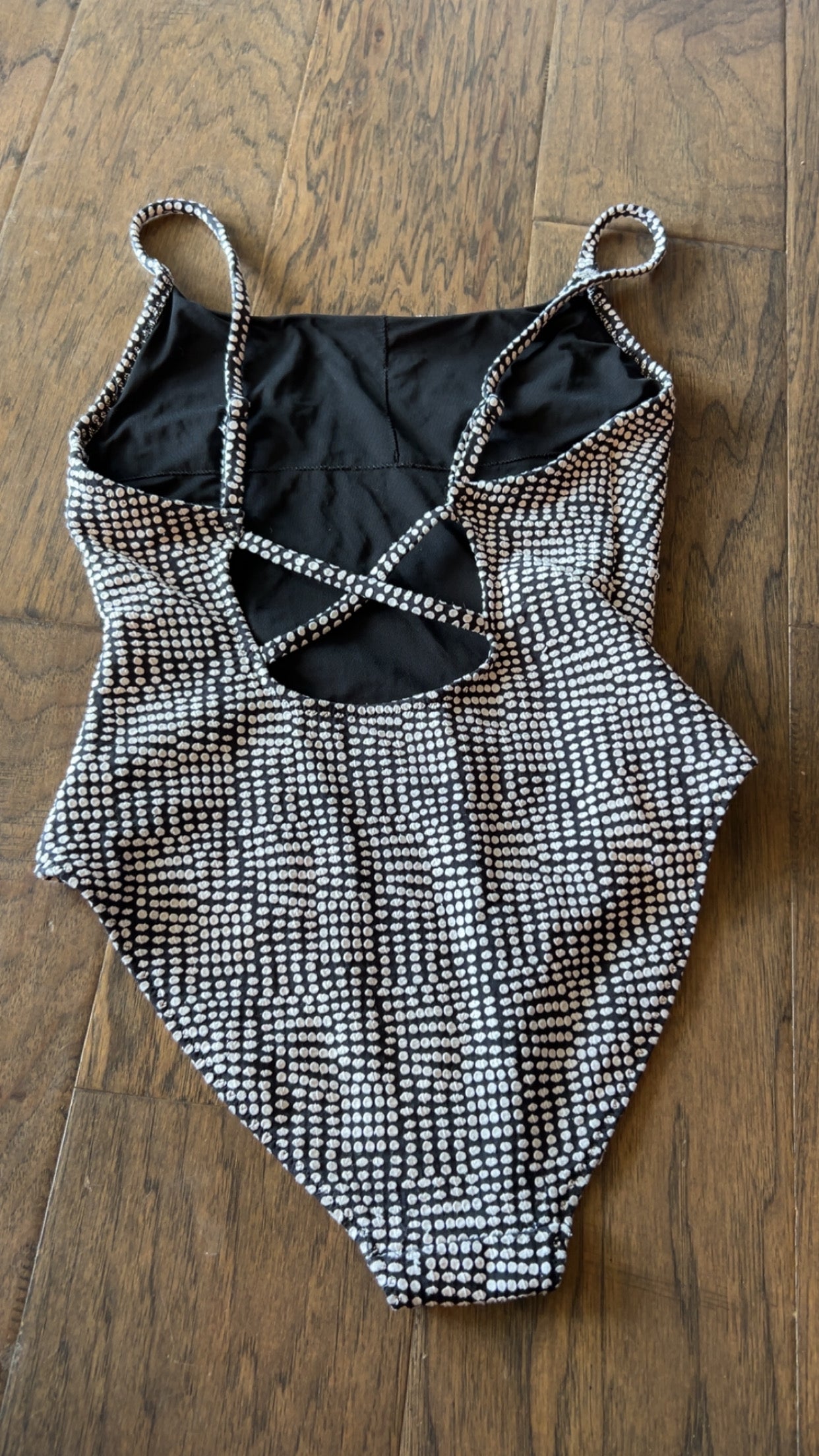 Aerie medium