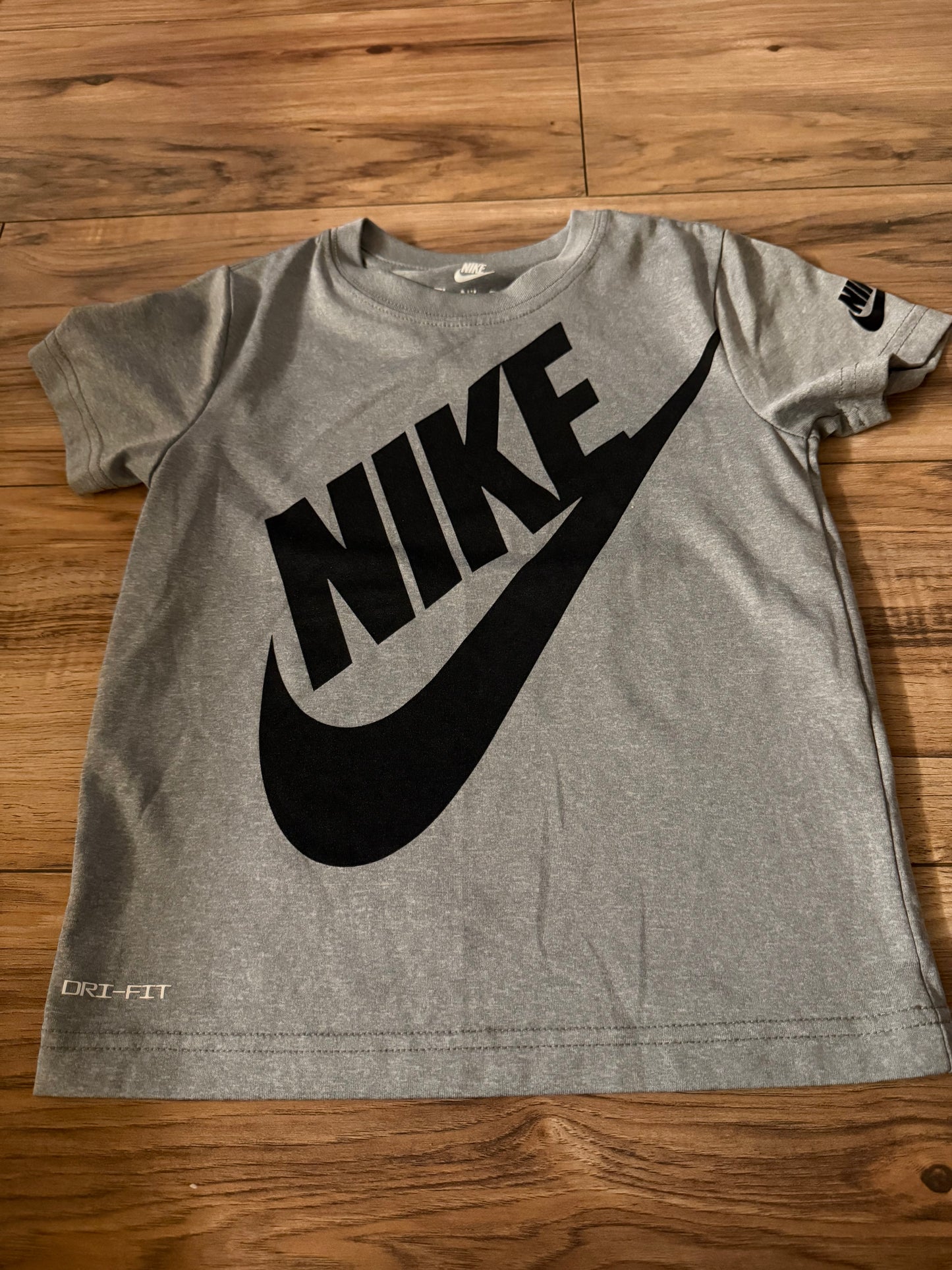 Nike 6