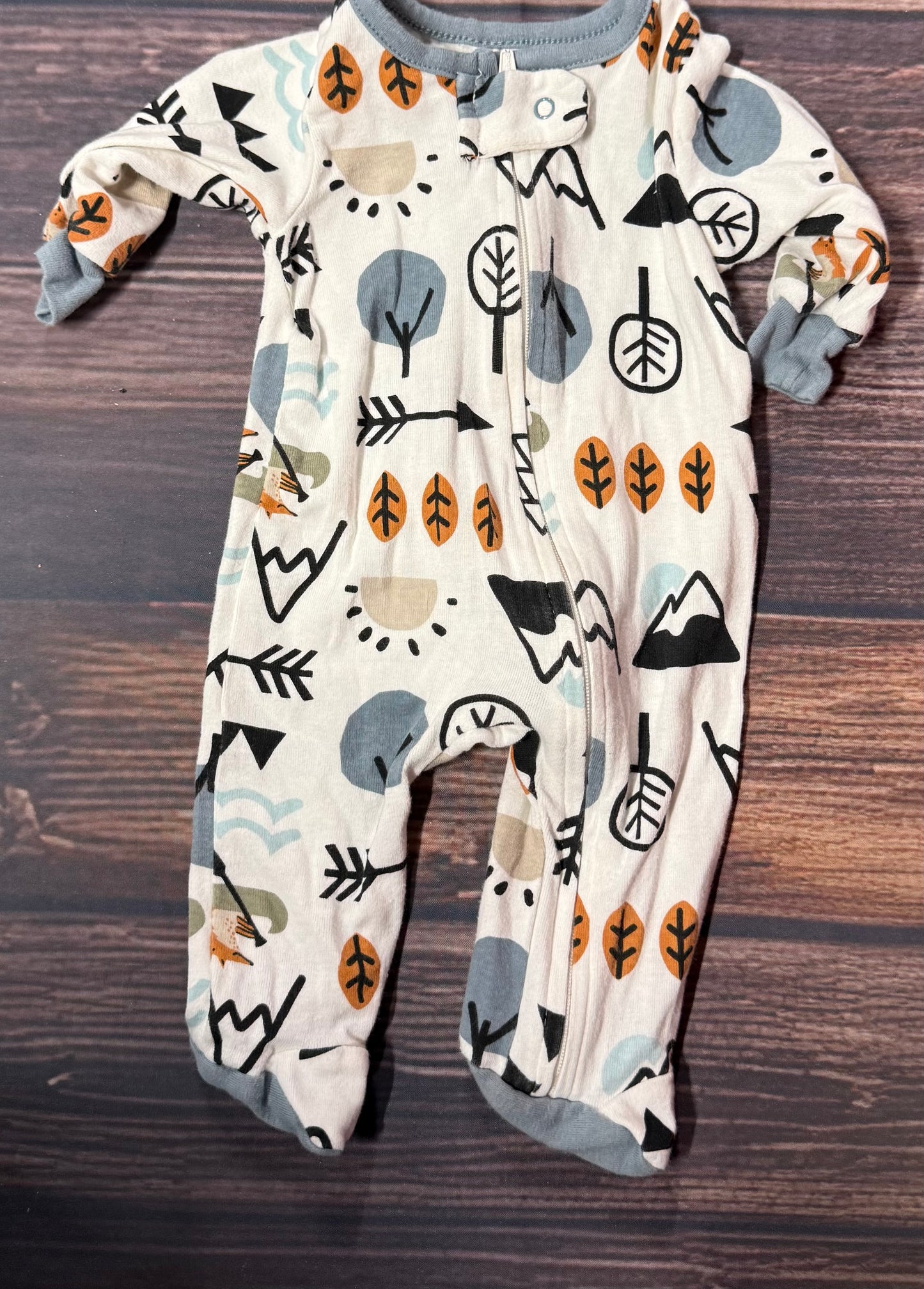Modern Moments newborn