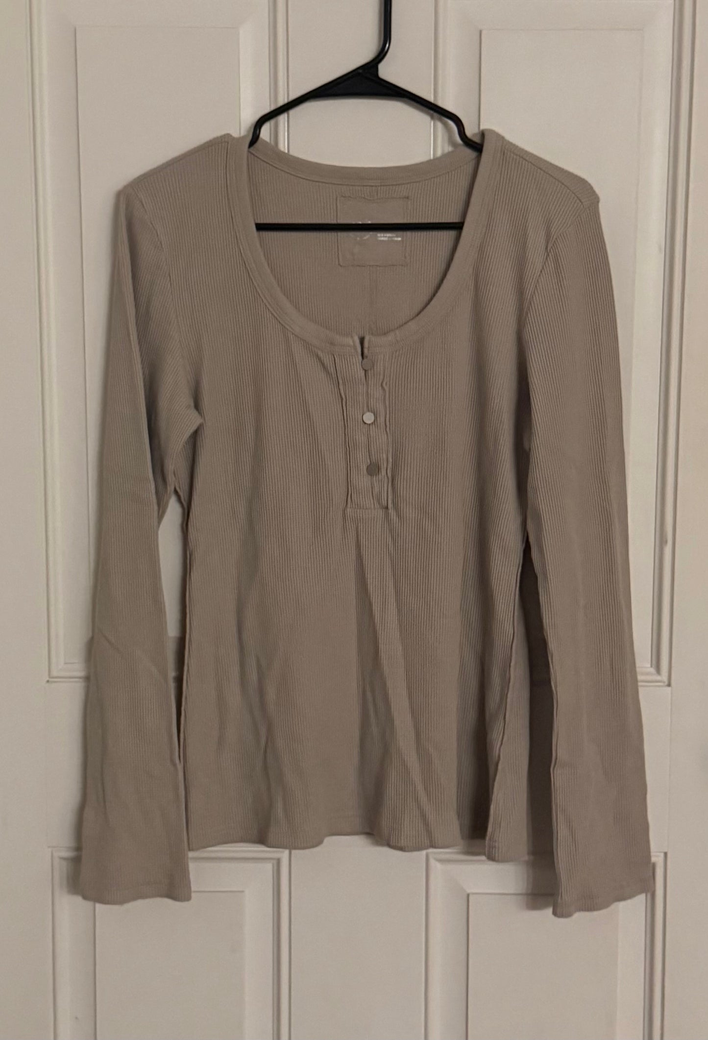Aerie large