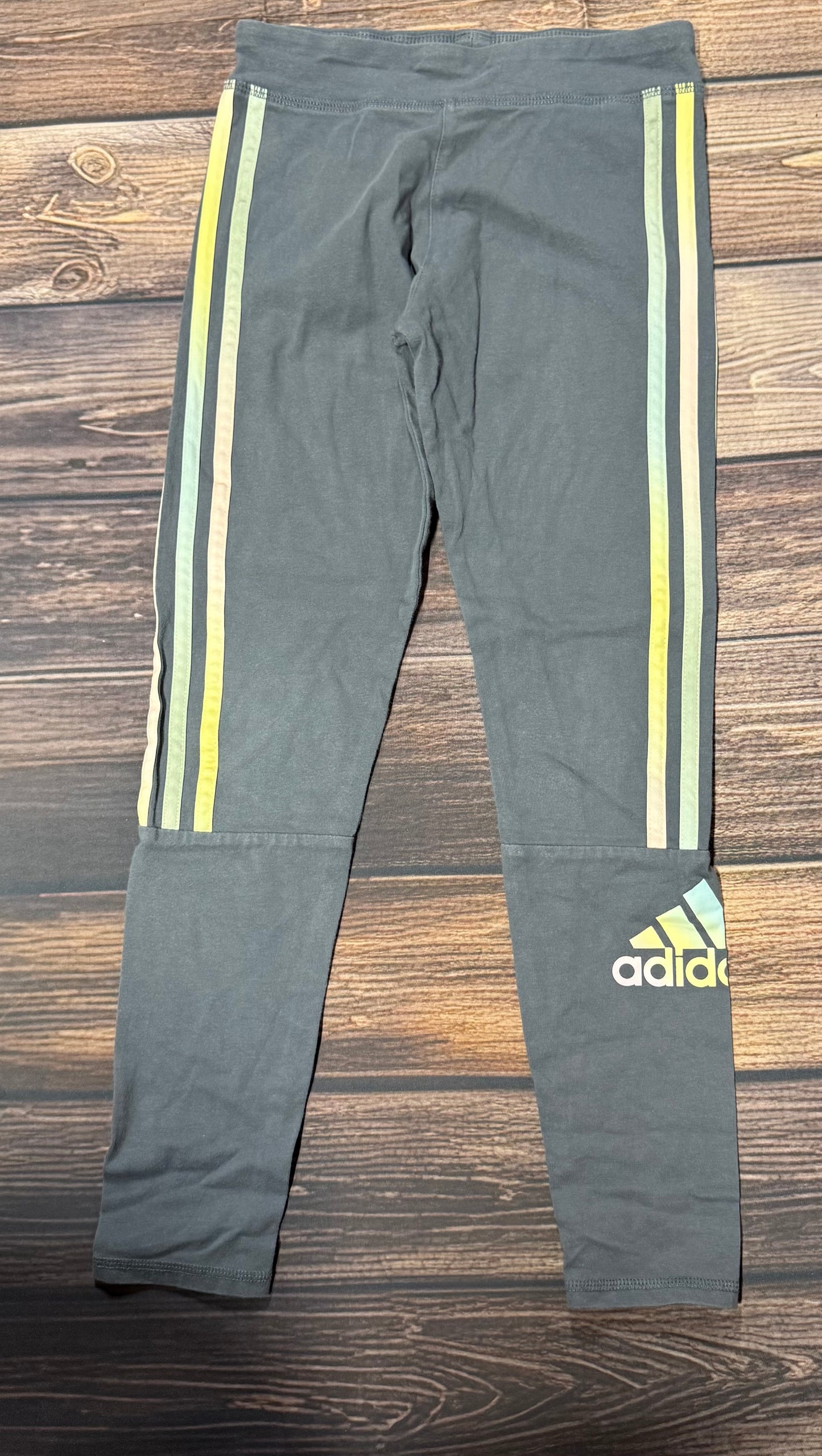 Adidas medium