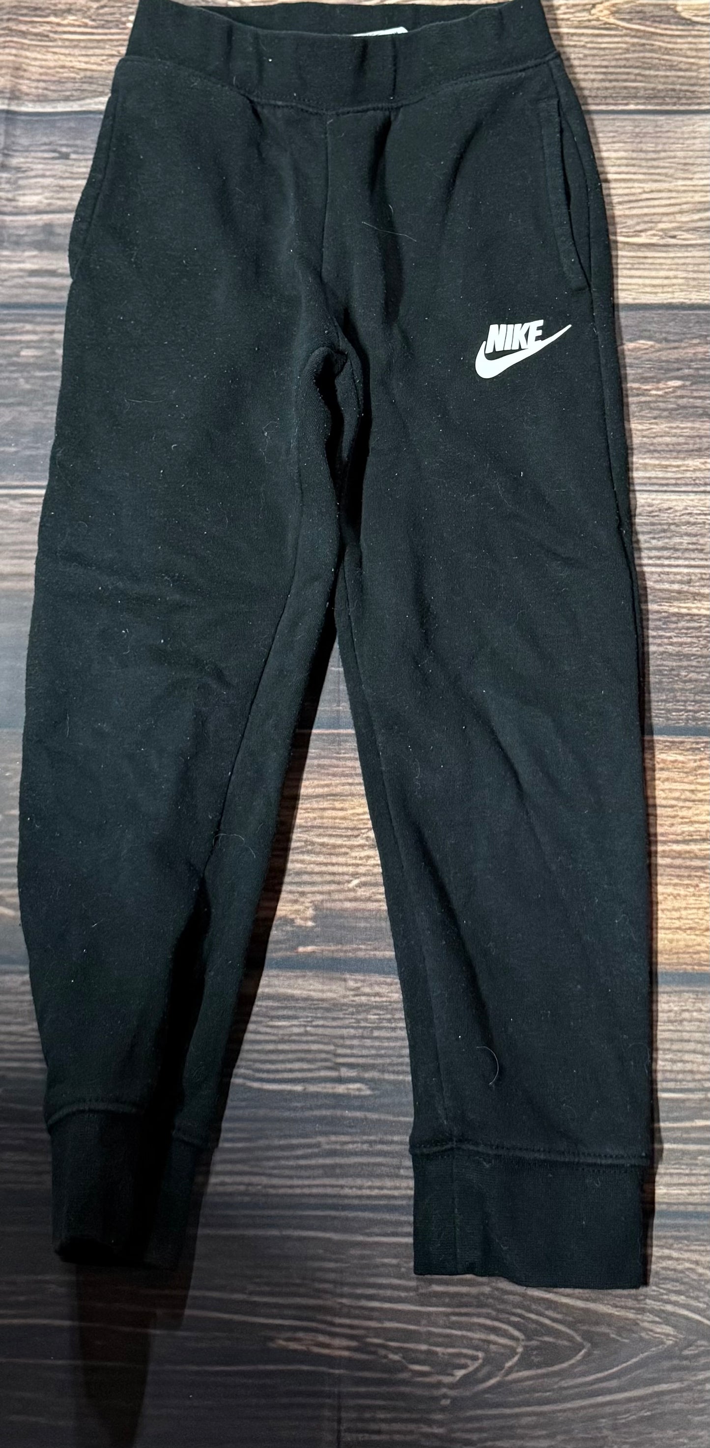 Nike 6