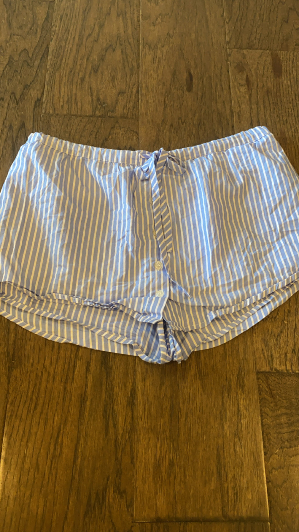Forever 21 large.. has shorts under