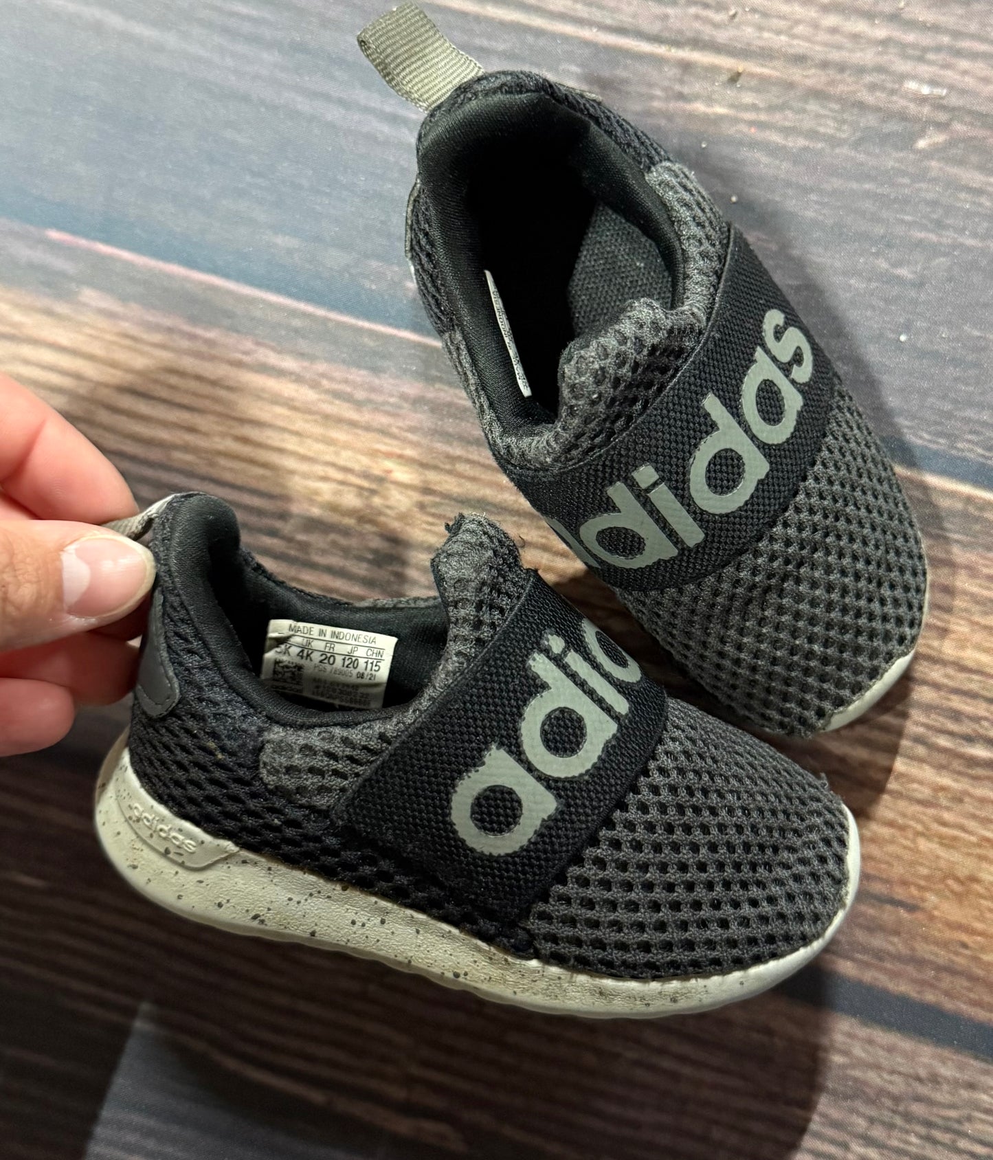 Adidas 5
