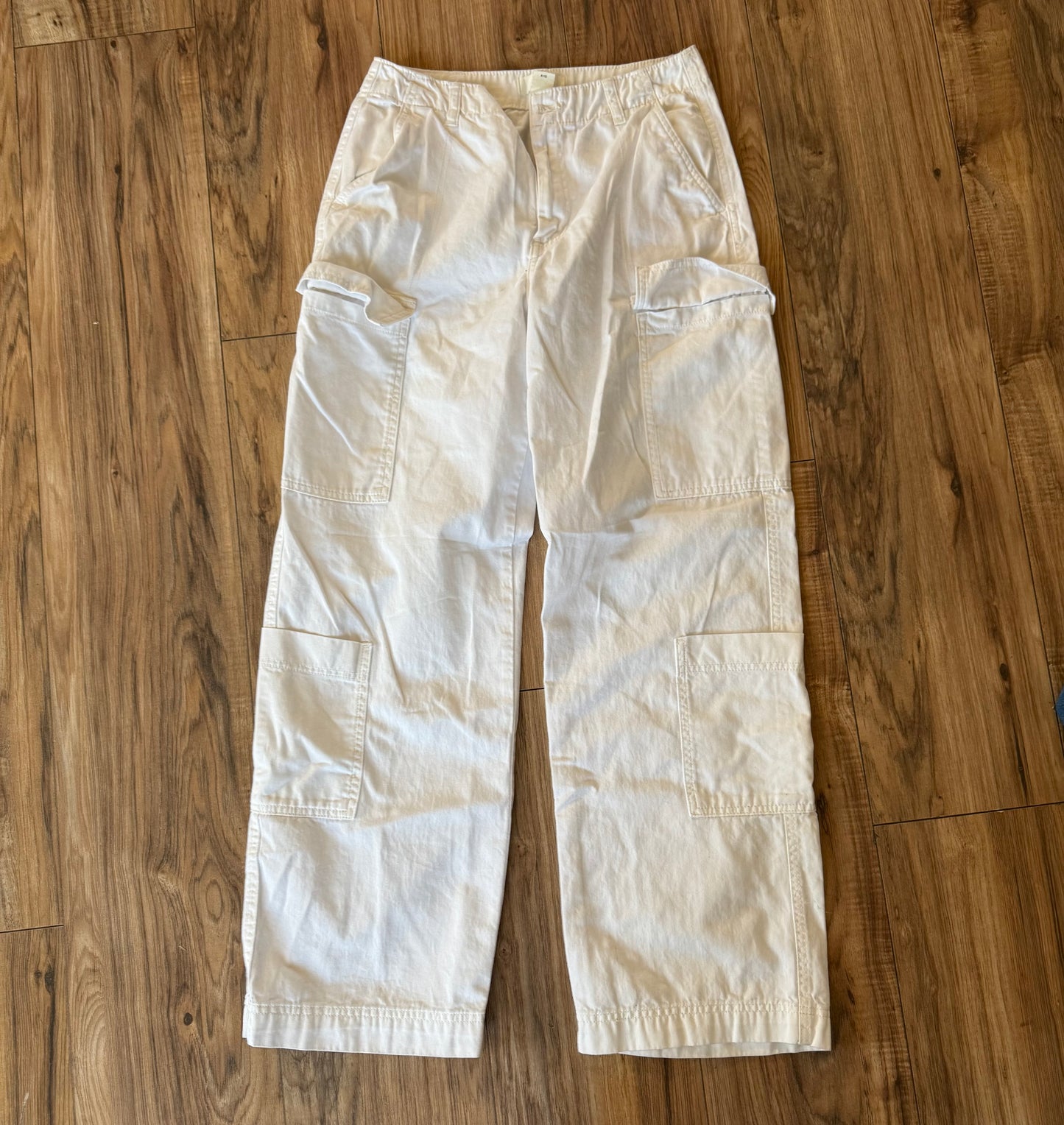 H&M 4