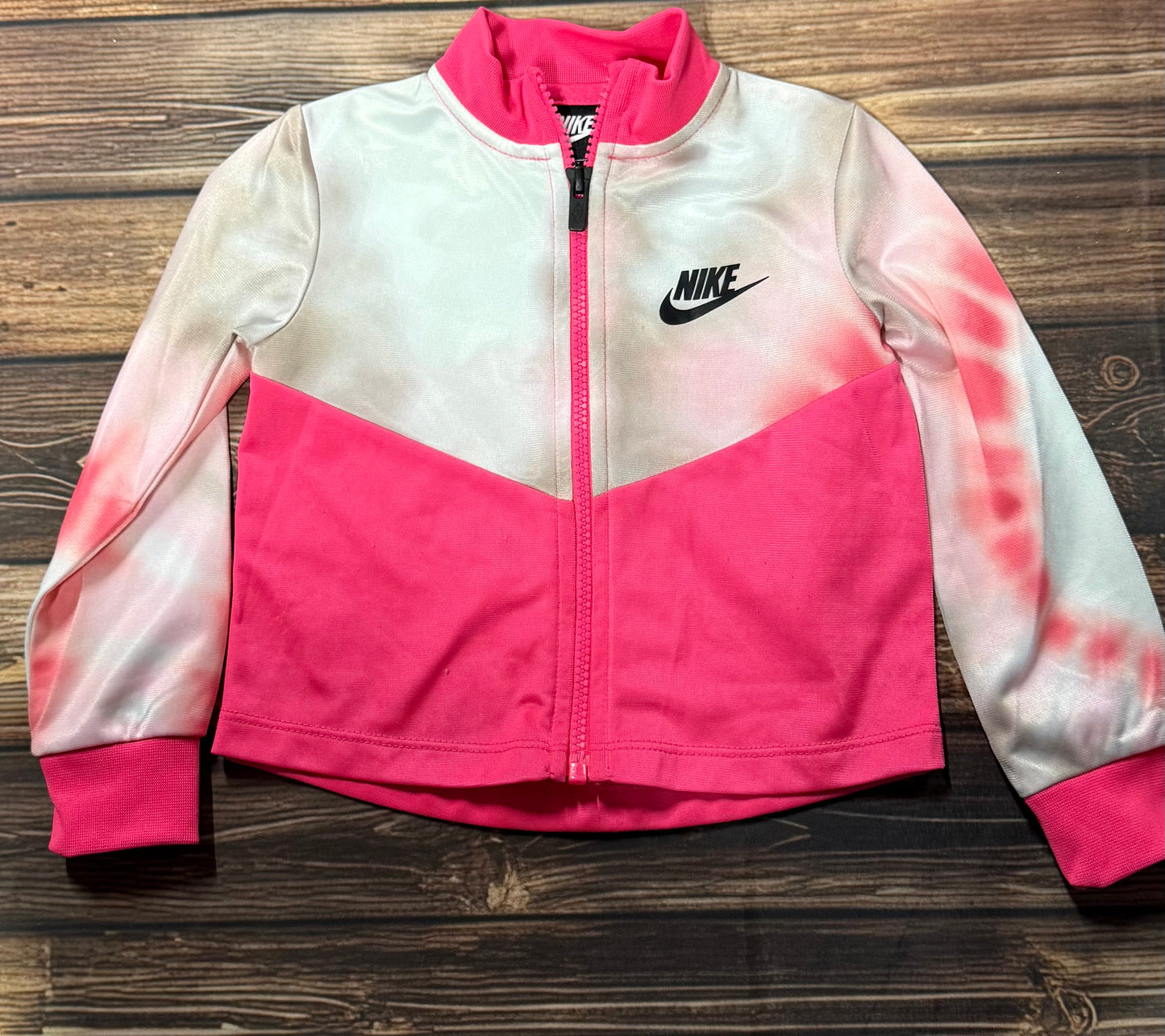Nike 2T