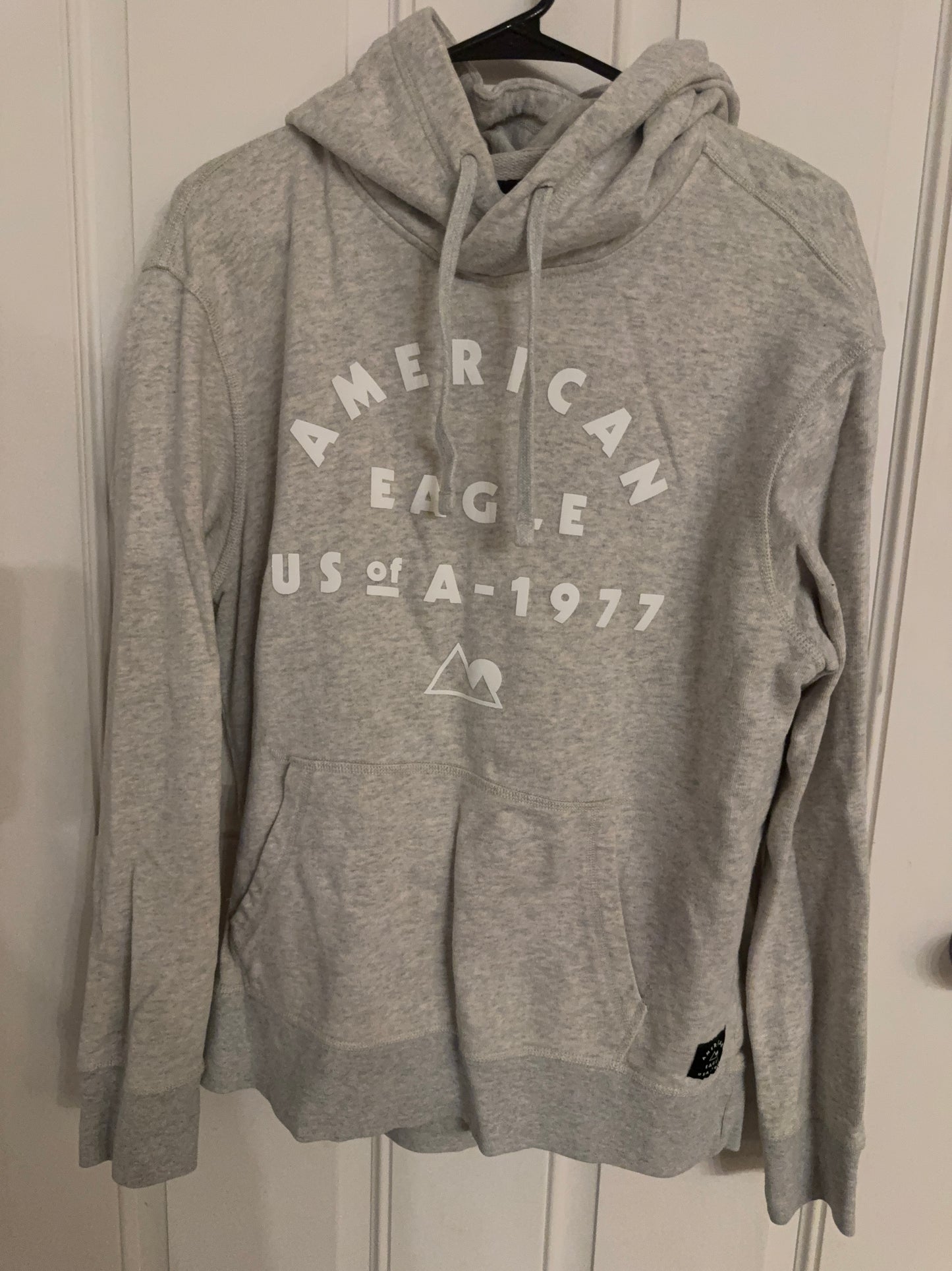 American Eagle medium