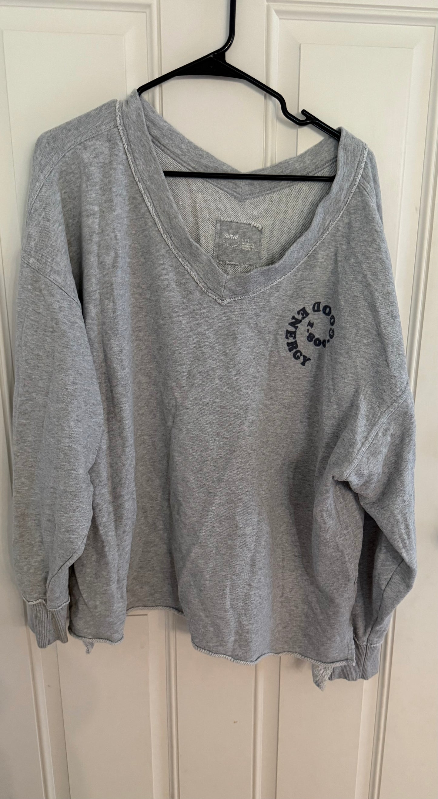 Aerie large..back in second pic
