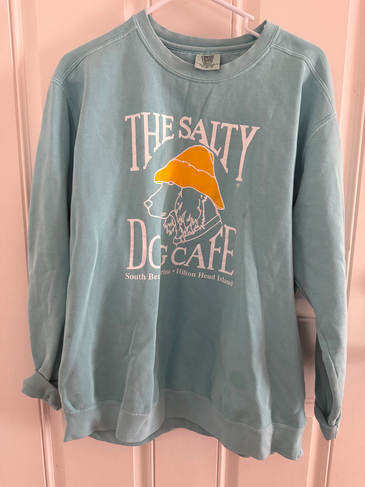 Comfort Colors medium..has staining