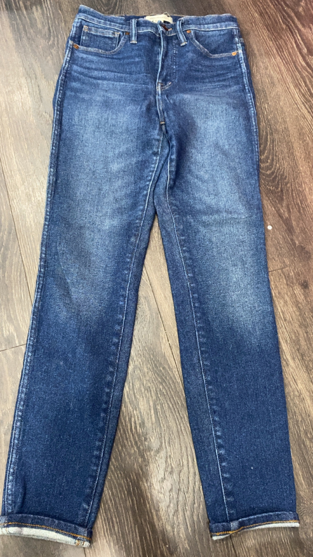 Madewell high rise skinny size 26.. retail $148