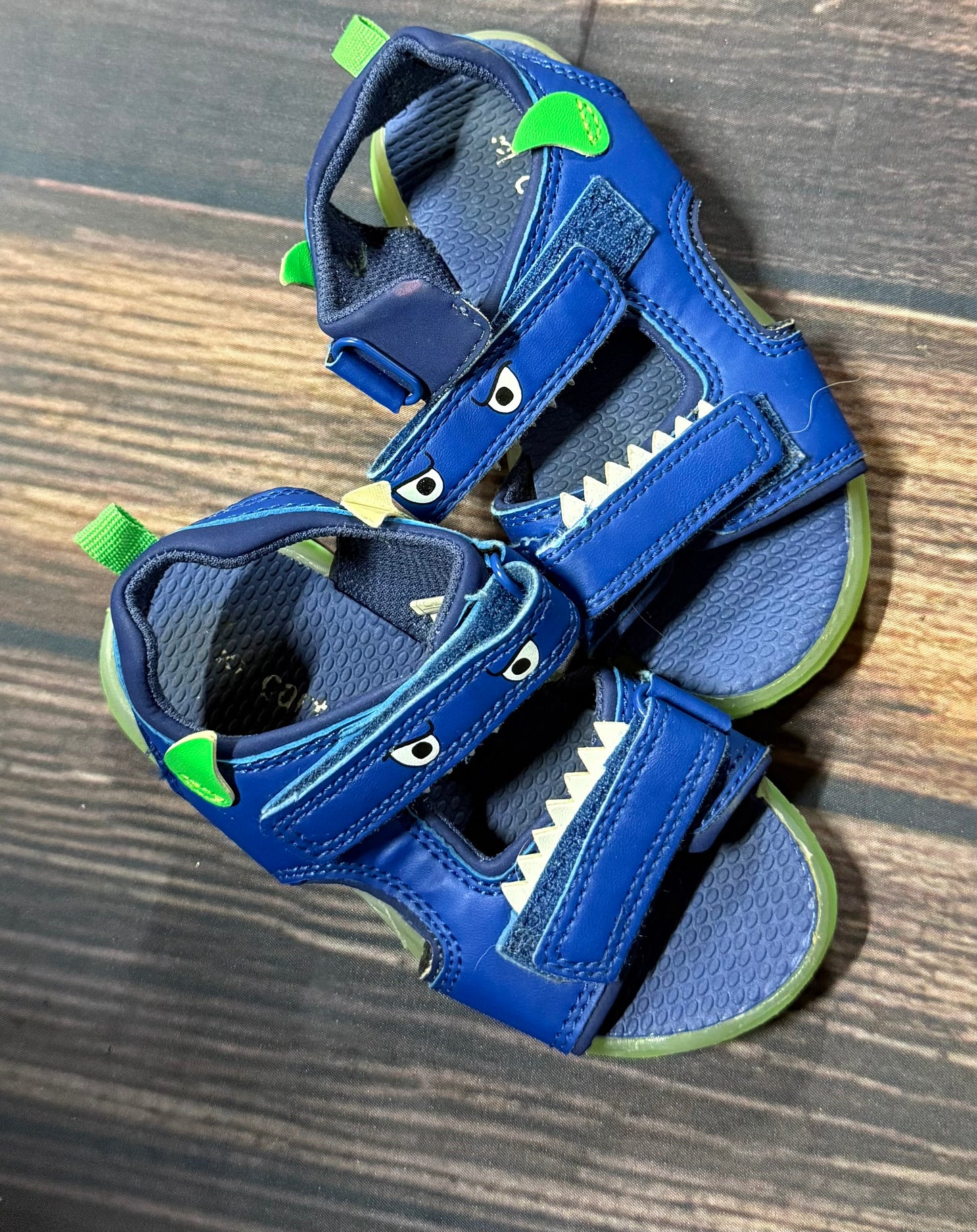 Carter’s 8