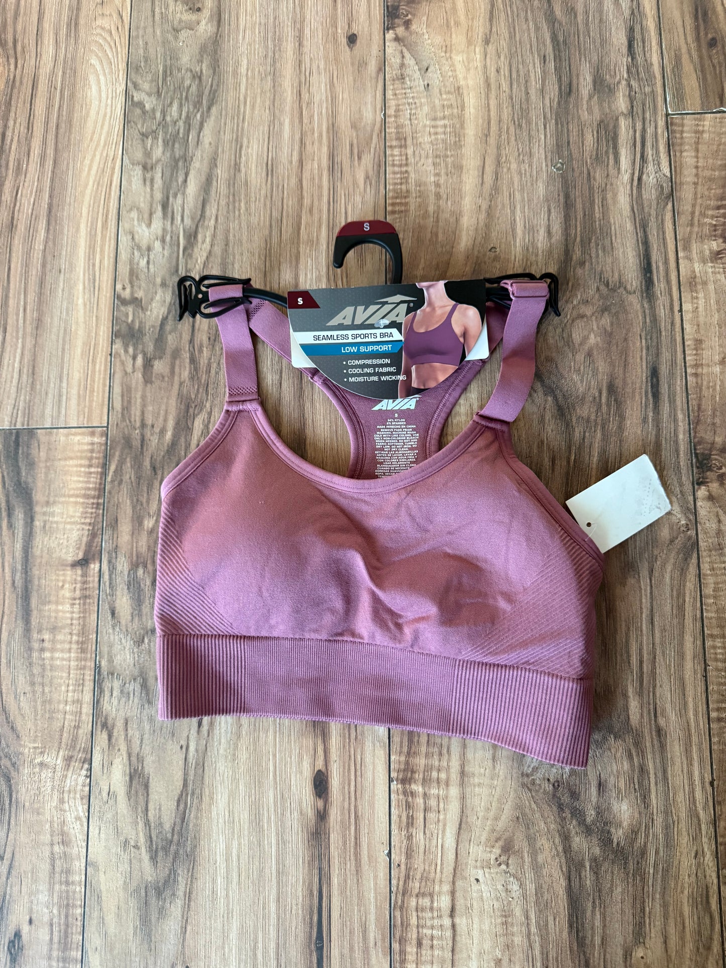Nwt Avia small