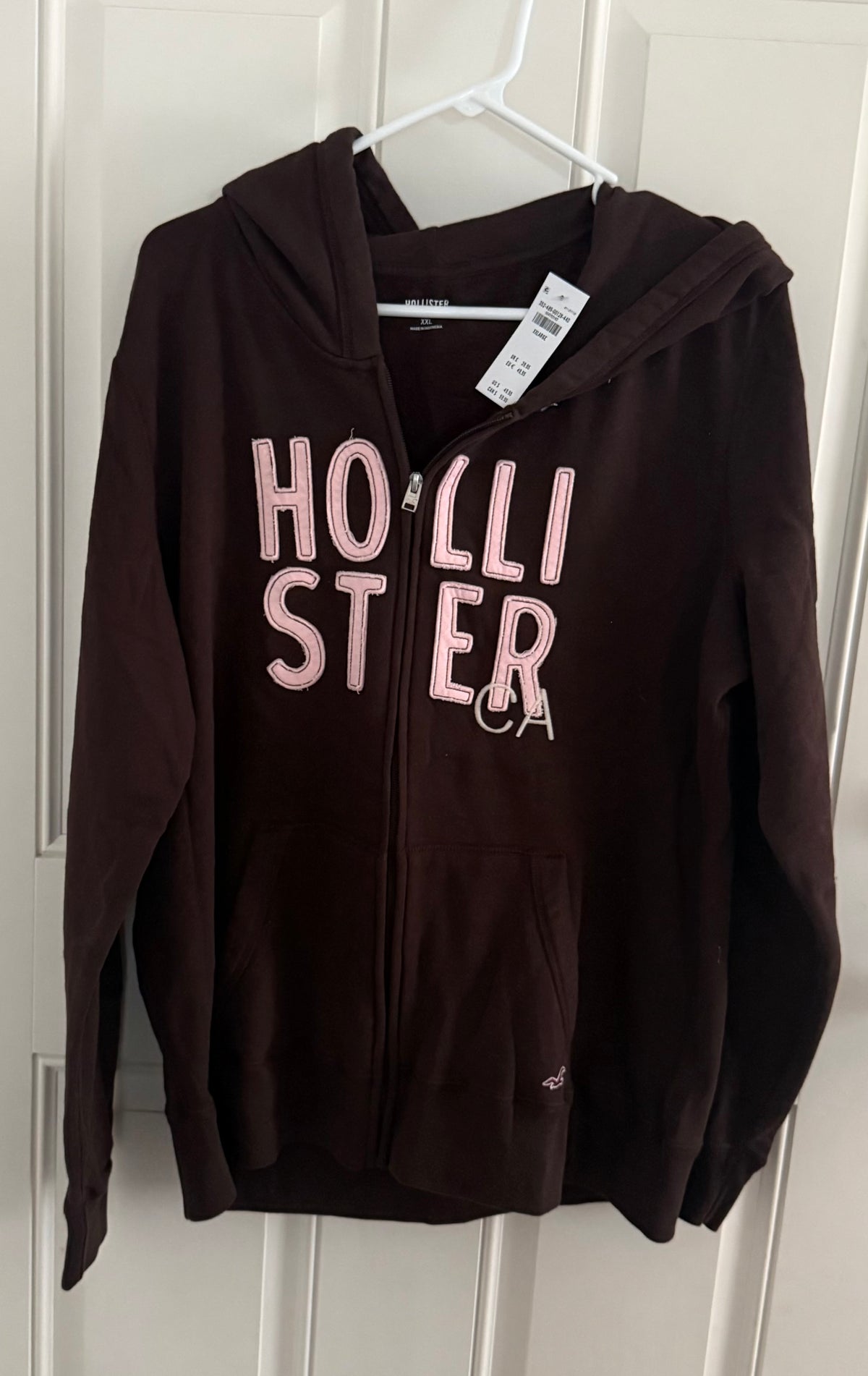 NWT Hollister XXL..retail $50