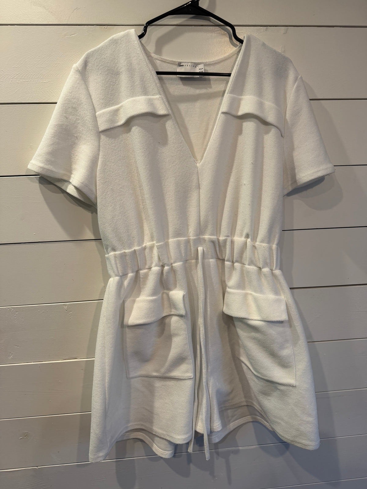 asos - size 12 * small snags