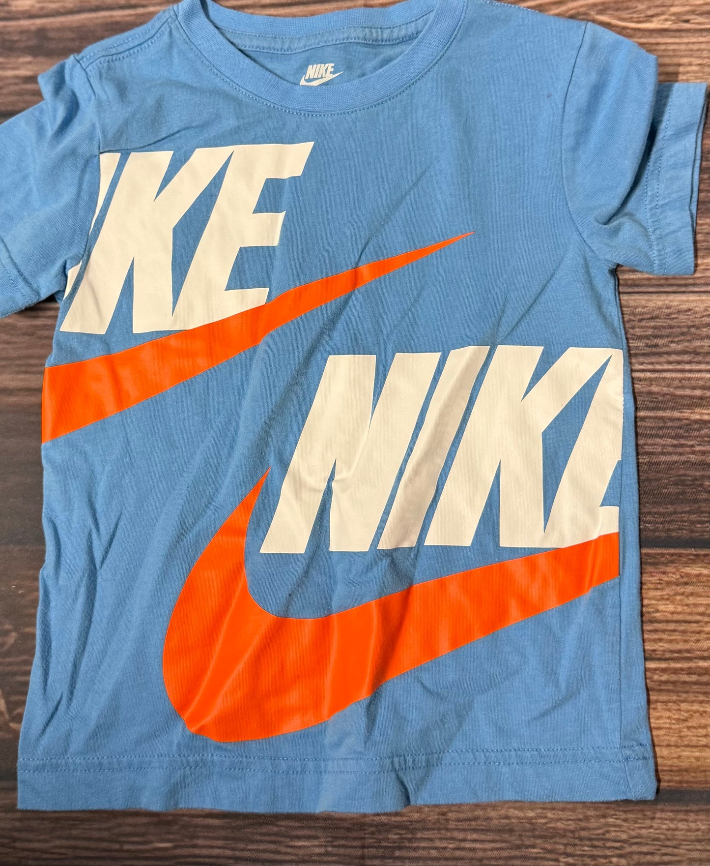 Nike 4