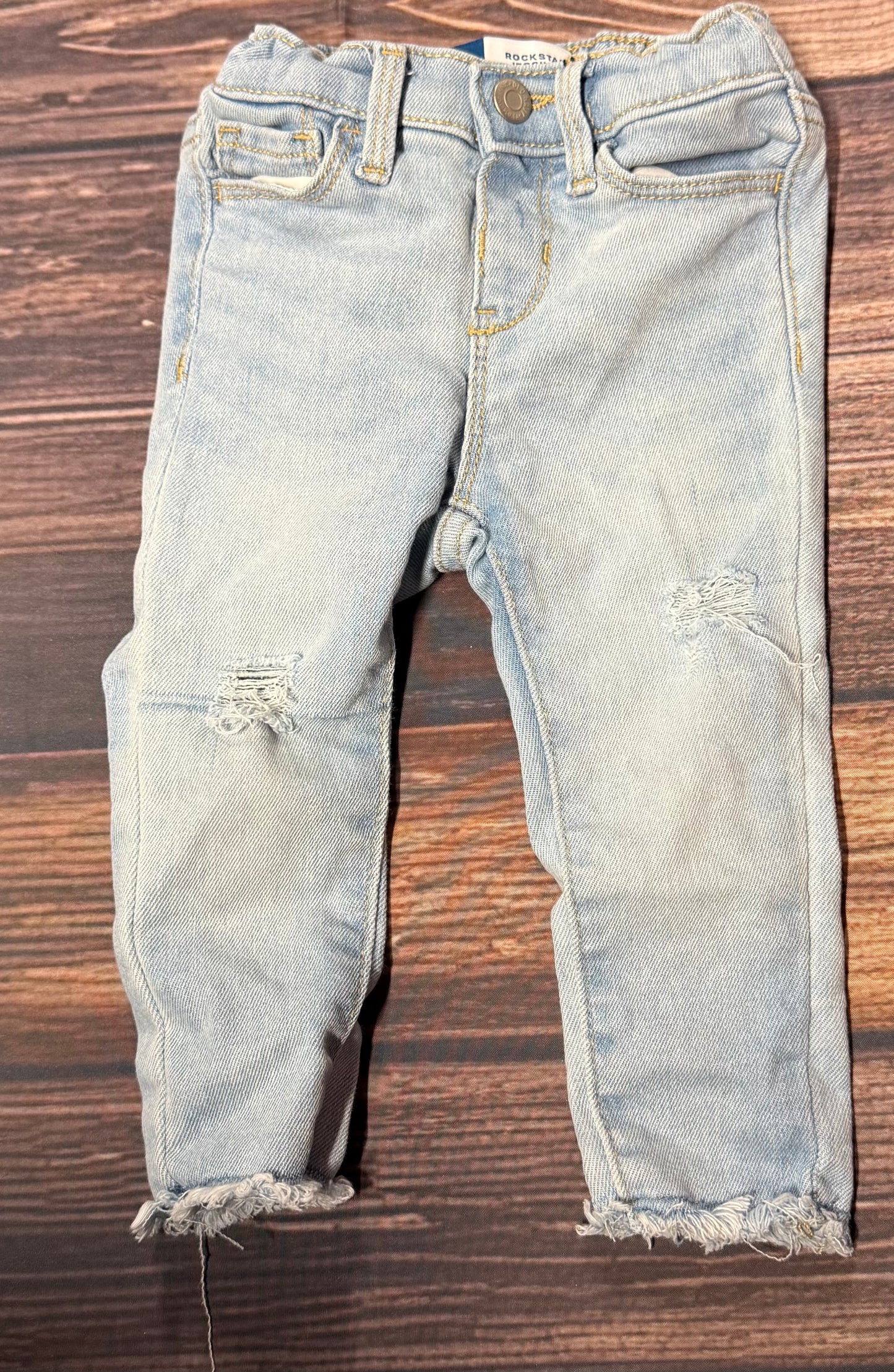 Old Navy 18-24m