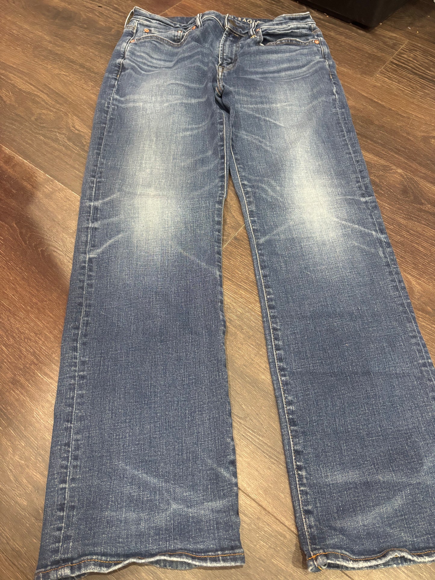 American Eagle 32x32