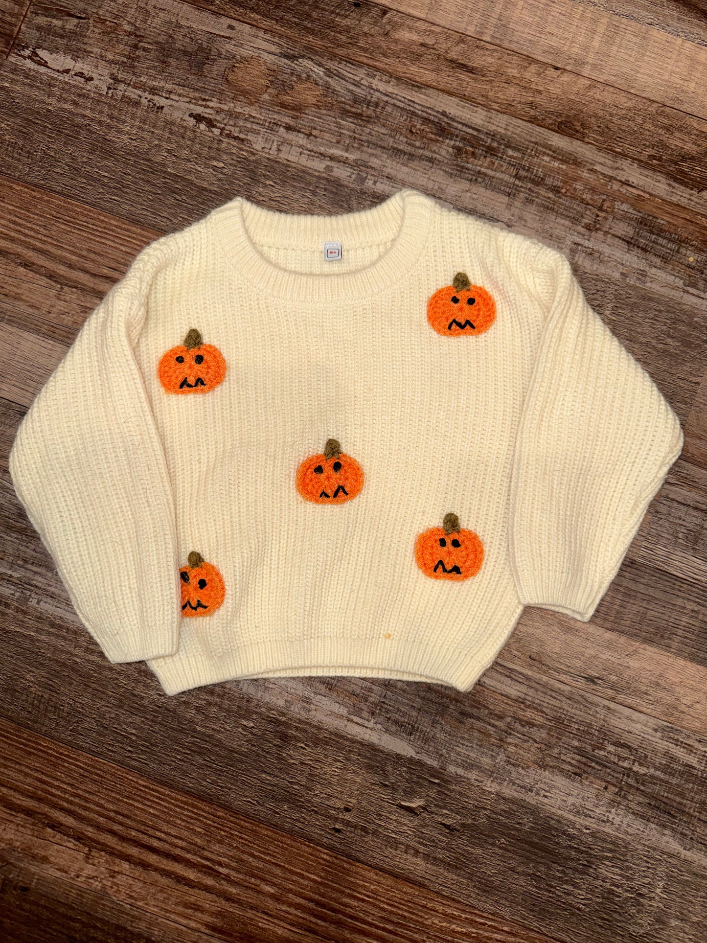 size 12/18m *tiny spot