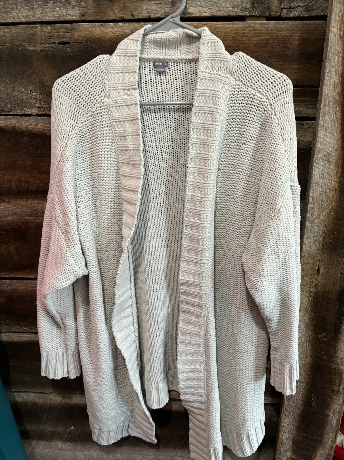 aerie large