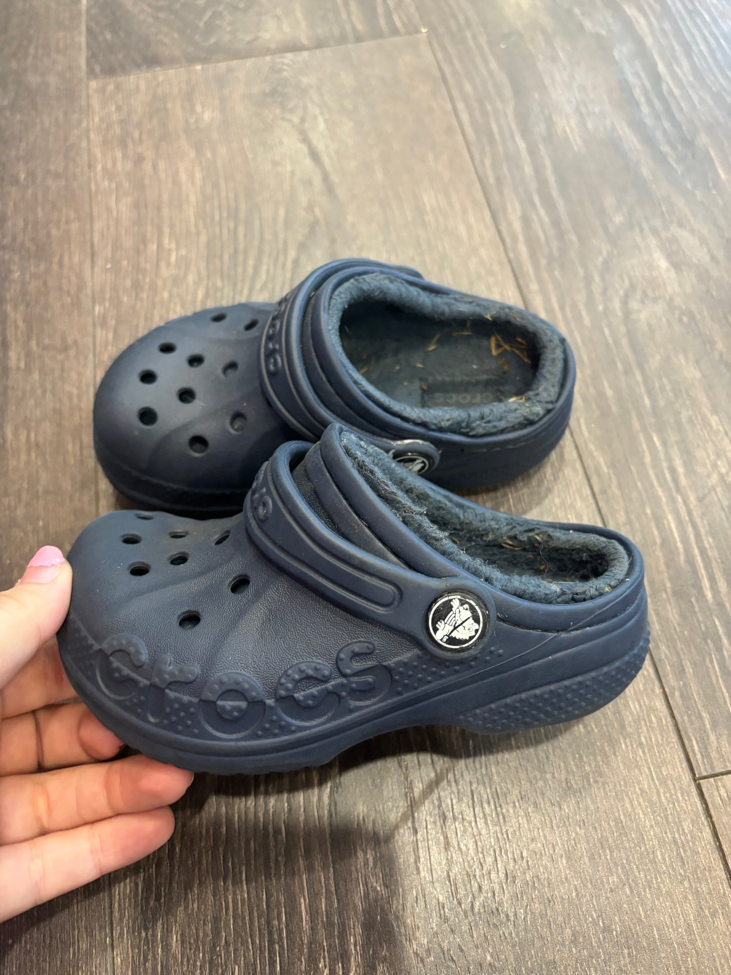 crocs 9