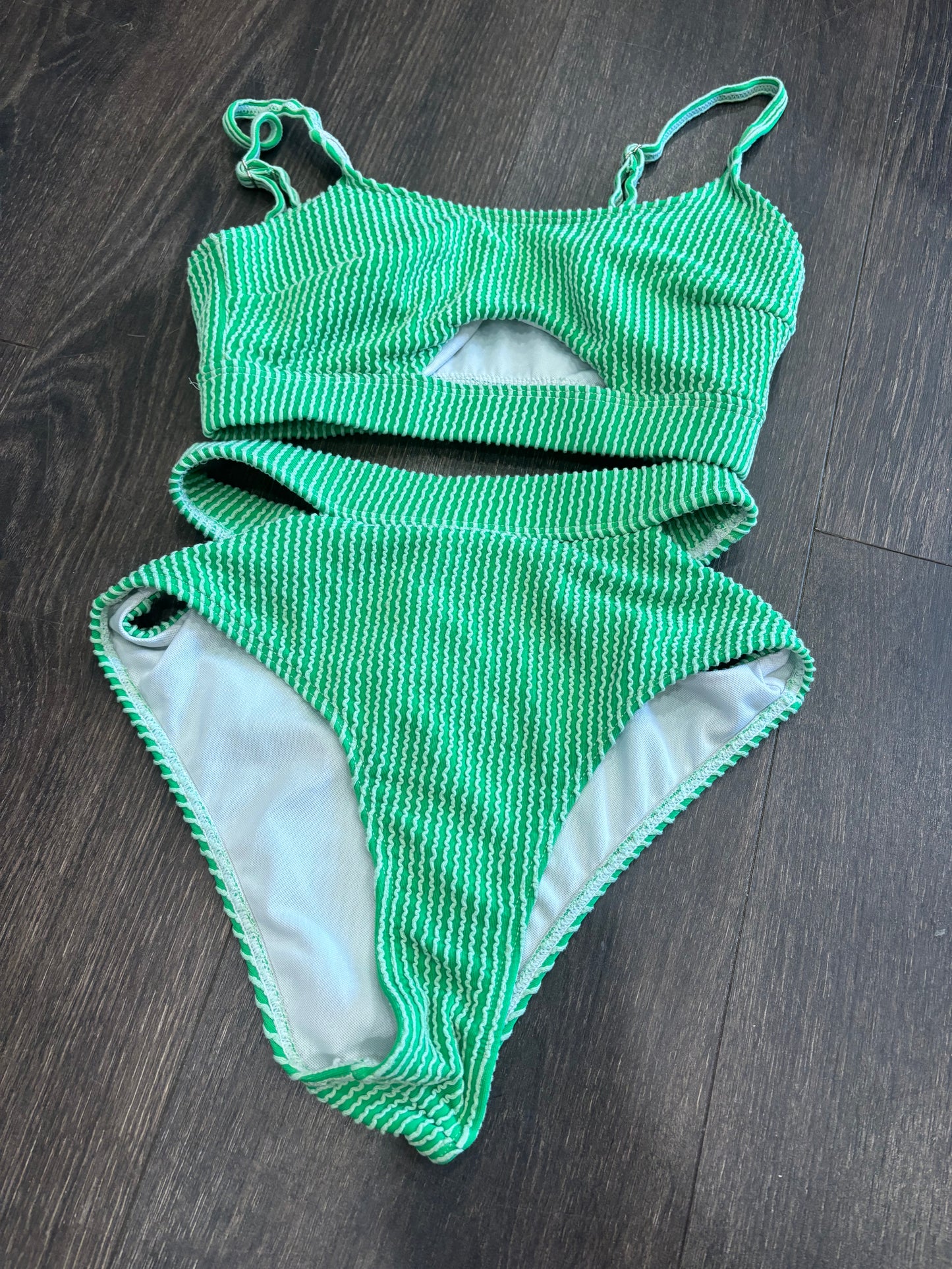 xs