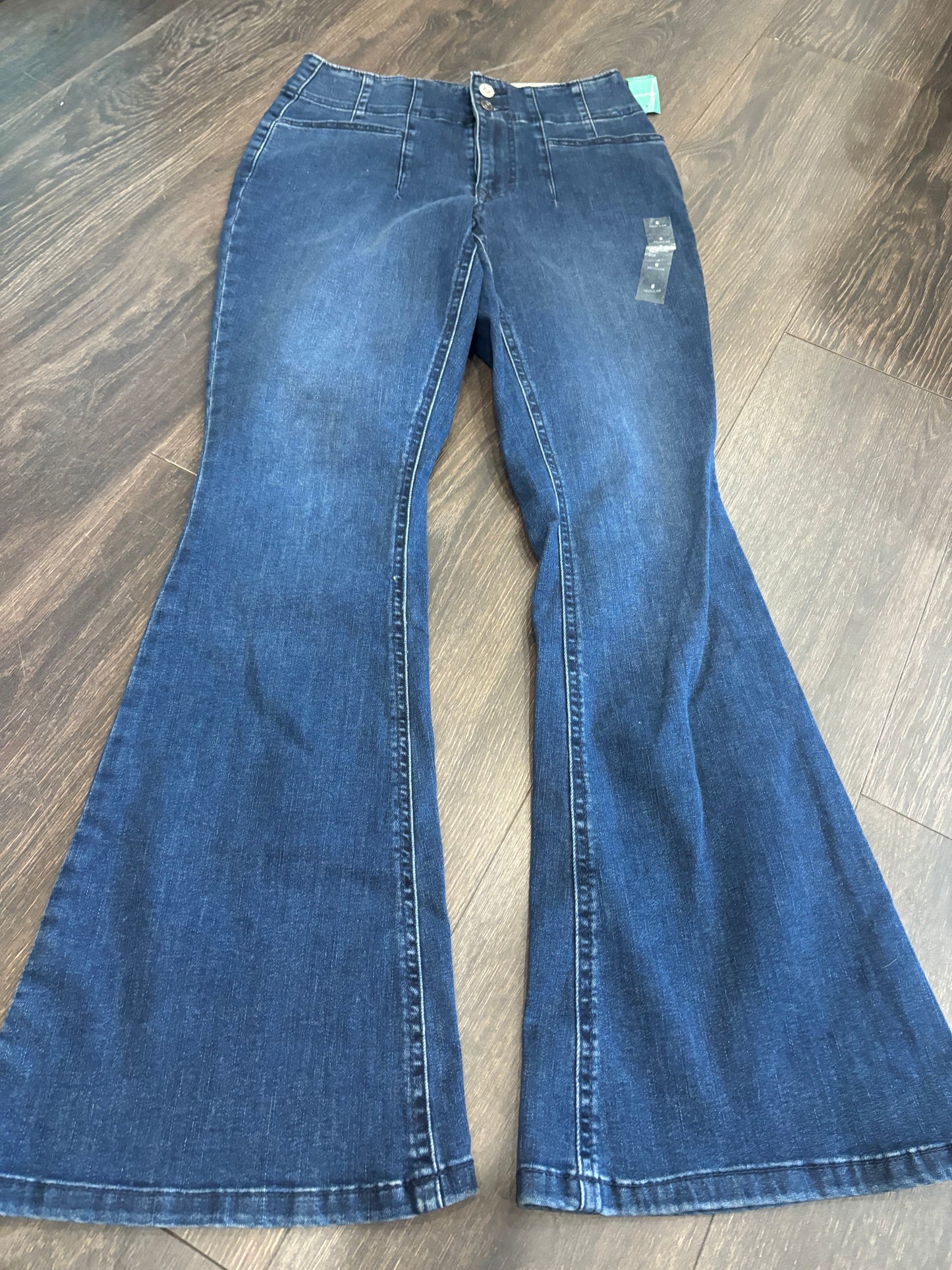 NWT Maurice’s 8 flare
