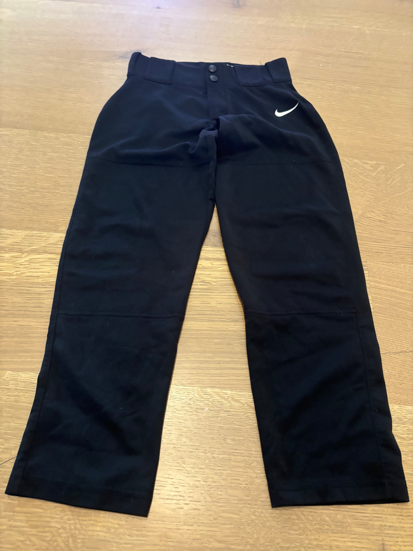nike youth small