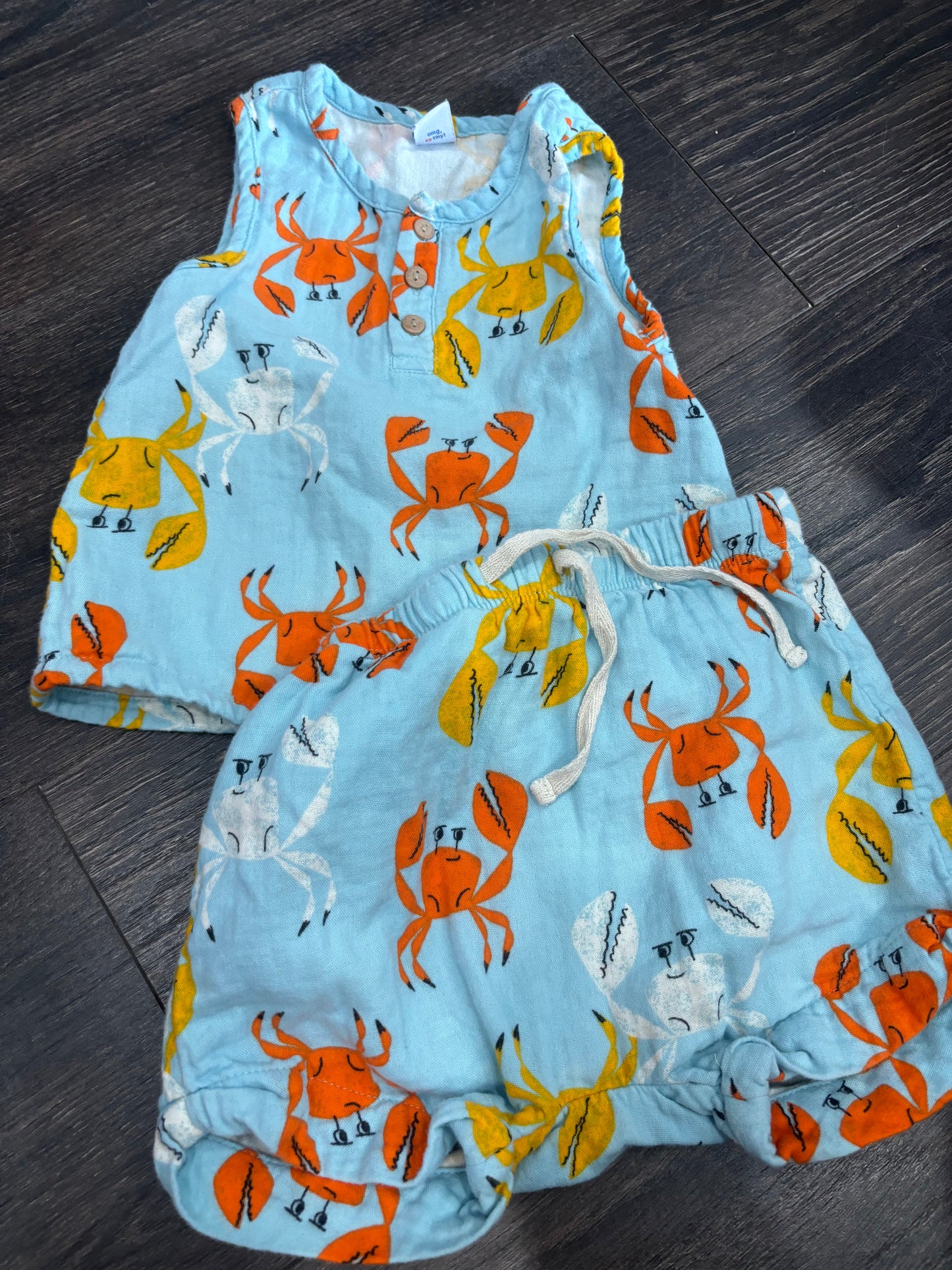 Old Navy 18-24m