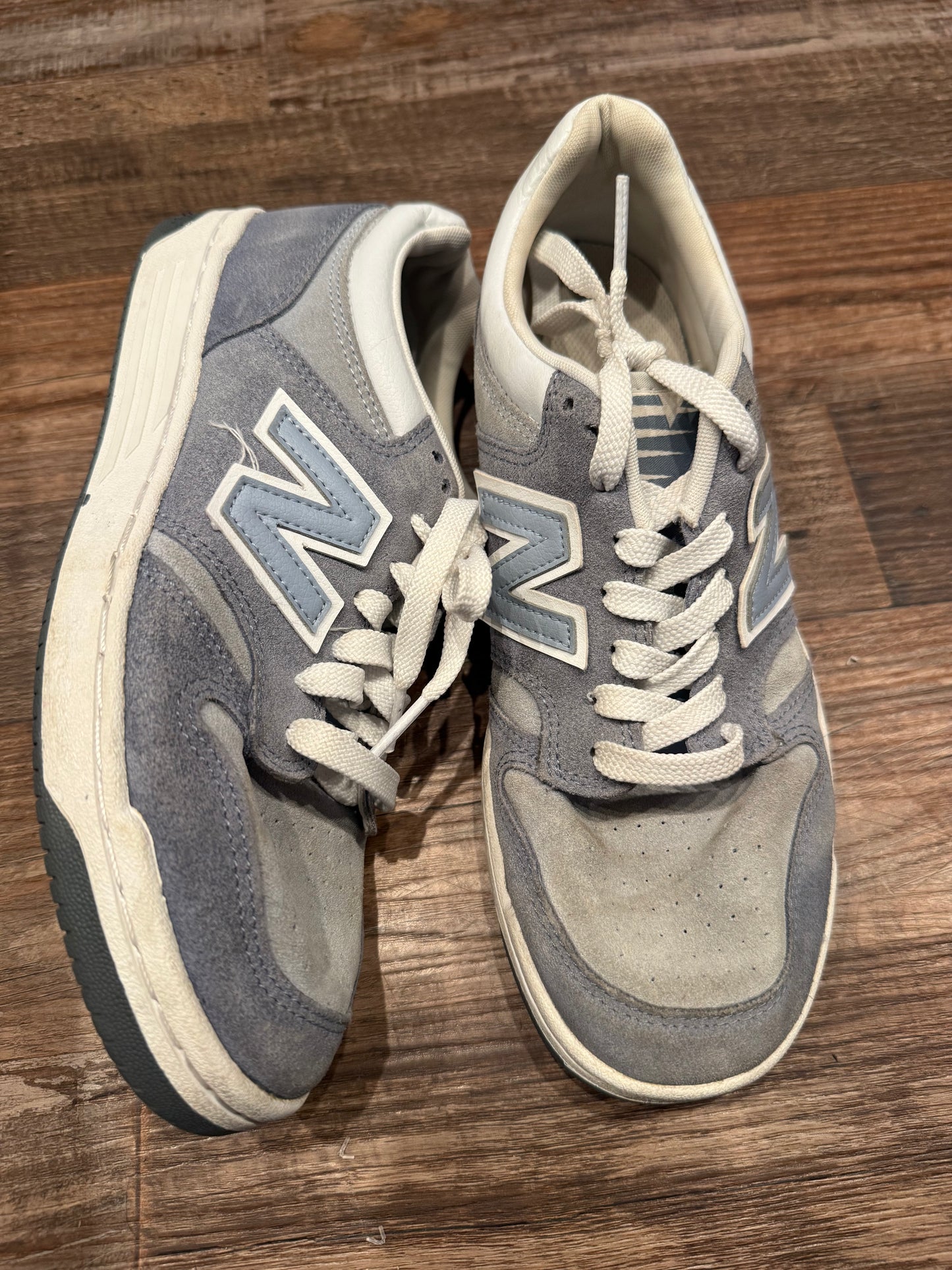 new balance mens 7.5 womens 9
