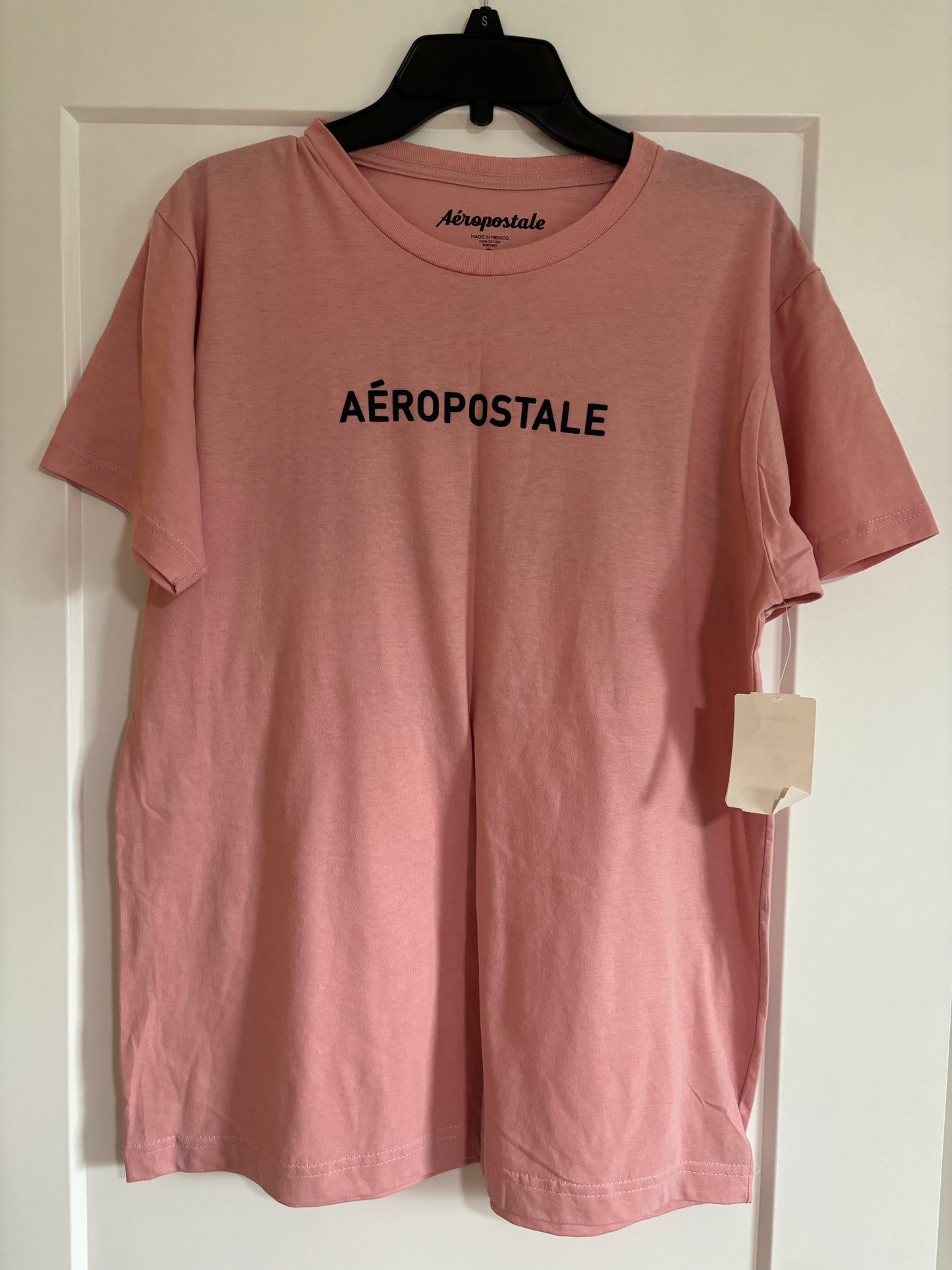 NWT Aeropostale large