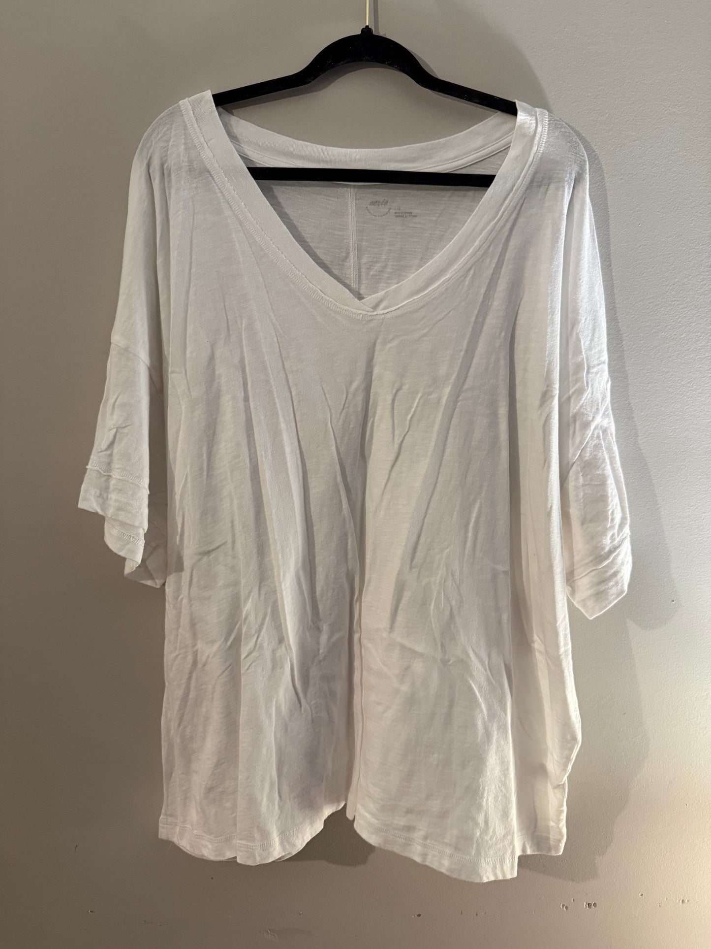aerie - size large