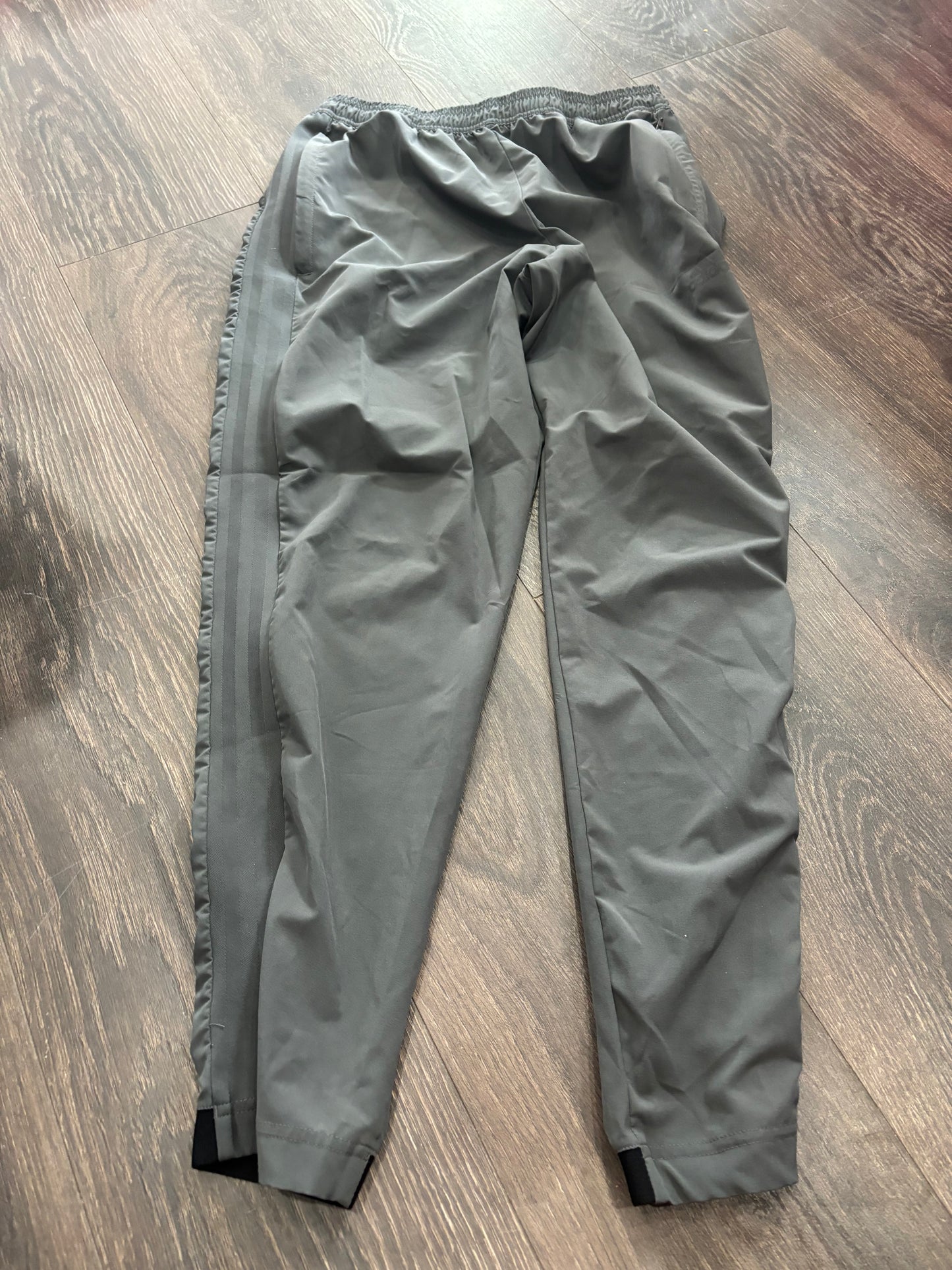 adidas medium
