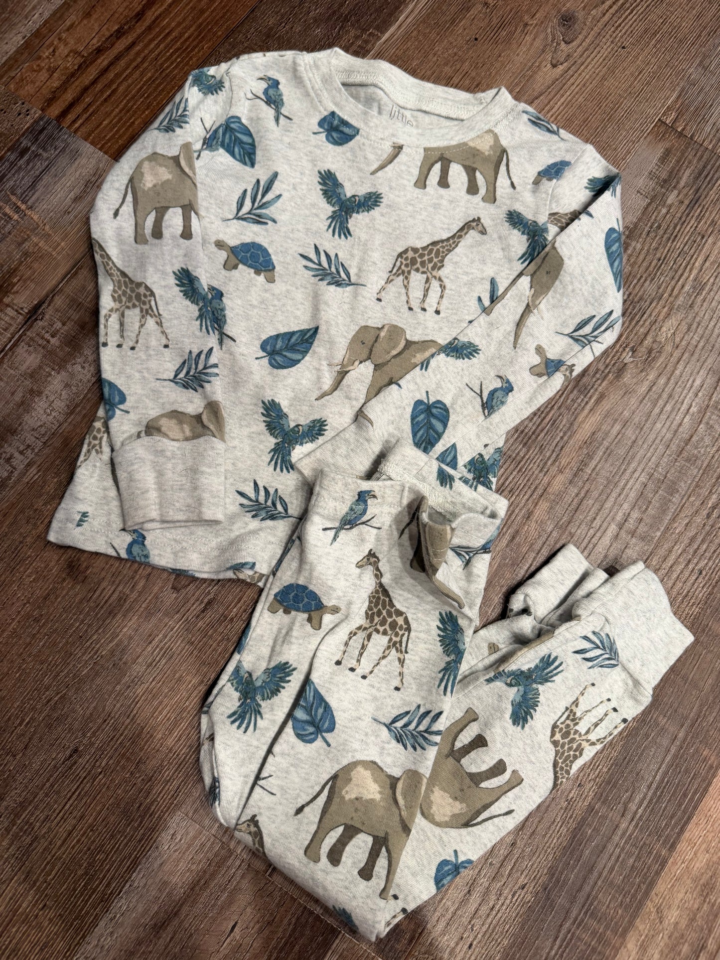 little planet - carters 2t * small spot on pants
