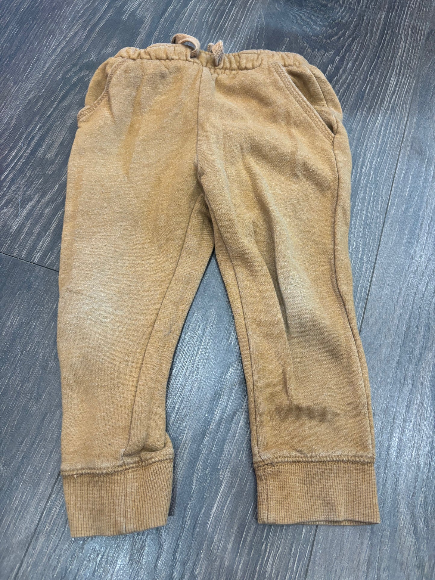 cat & jack 2T slight fading on knees