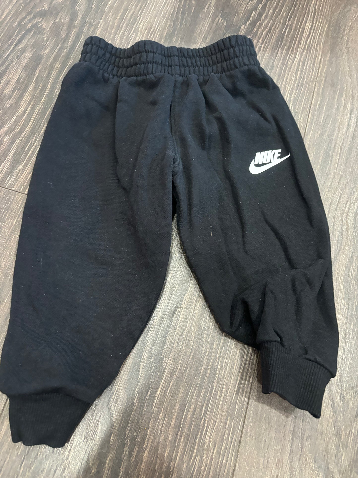 Nike 2T