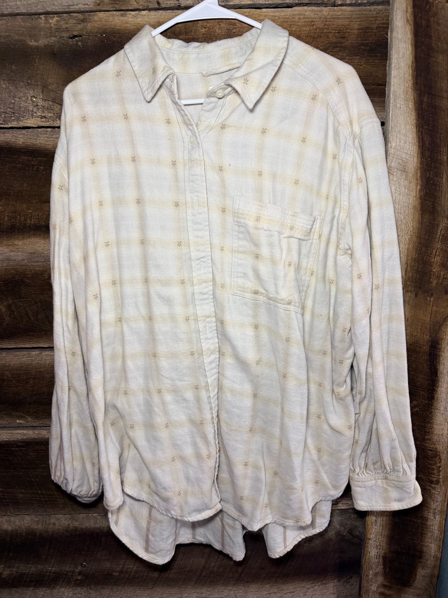 Aerie large