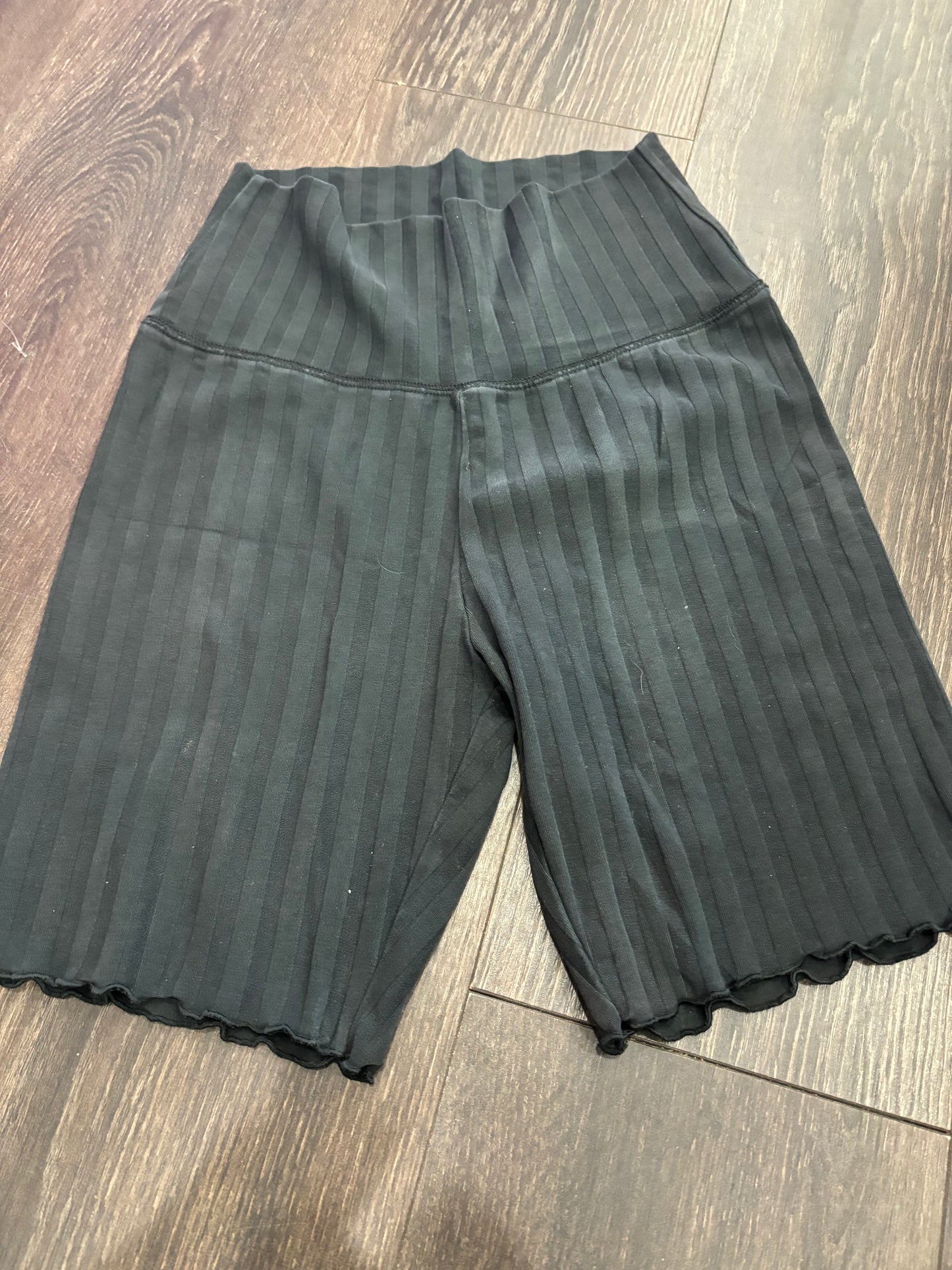 aerie medium