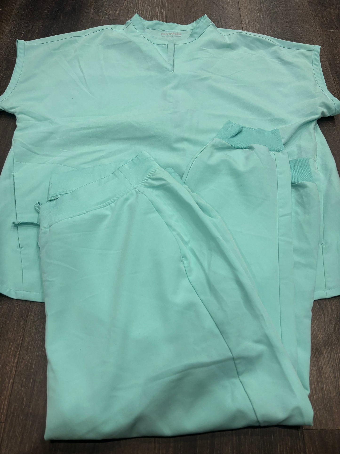 Mandala large top XLP bottoms