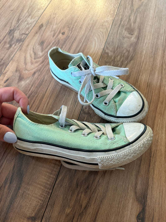 Converse 12