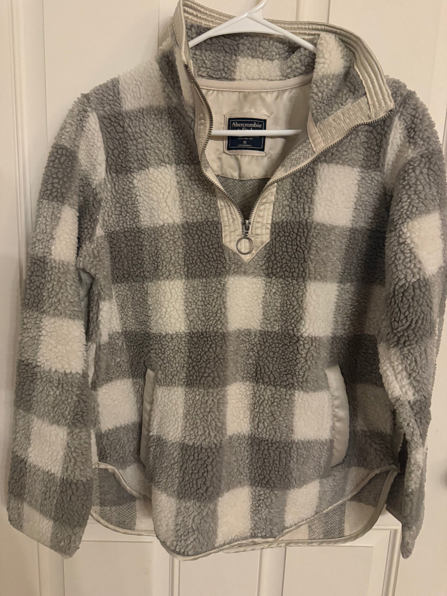 Abercrombie & Fitch XS